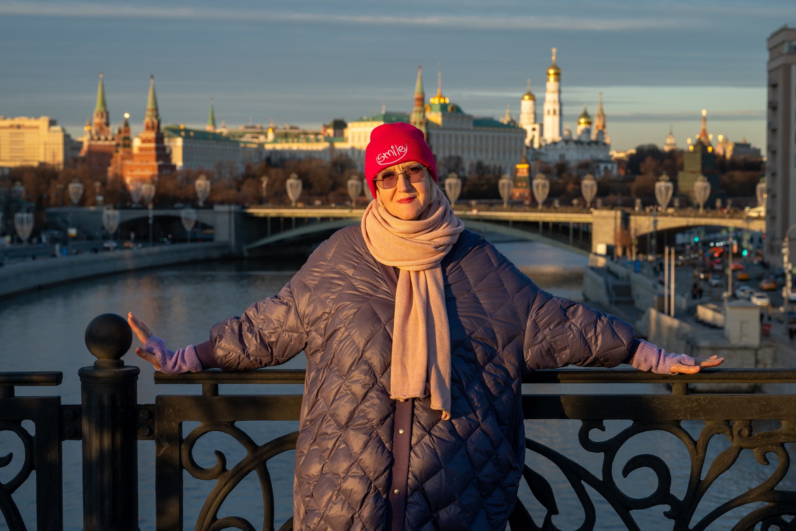 Фотопрогулка «П&П (полезное с приятным) на Патриаршем мосту Москвы»