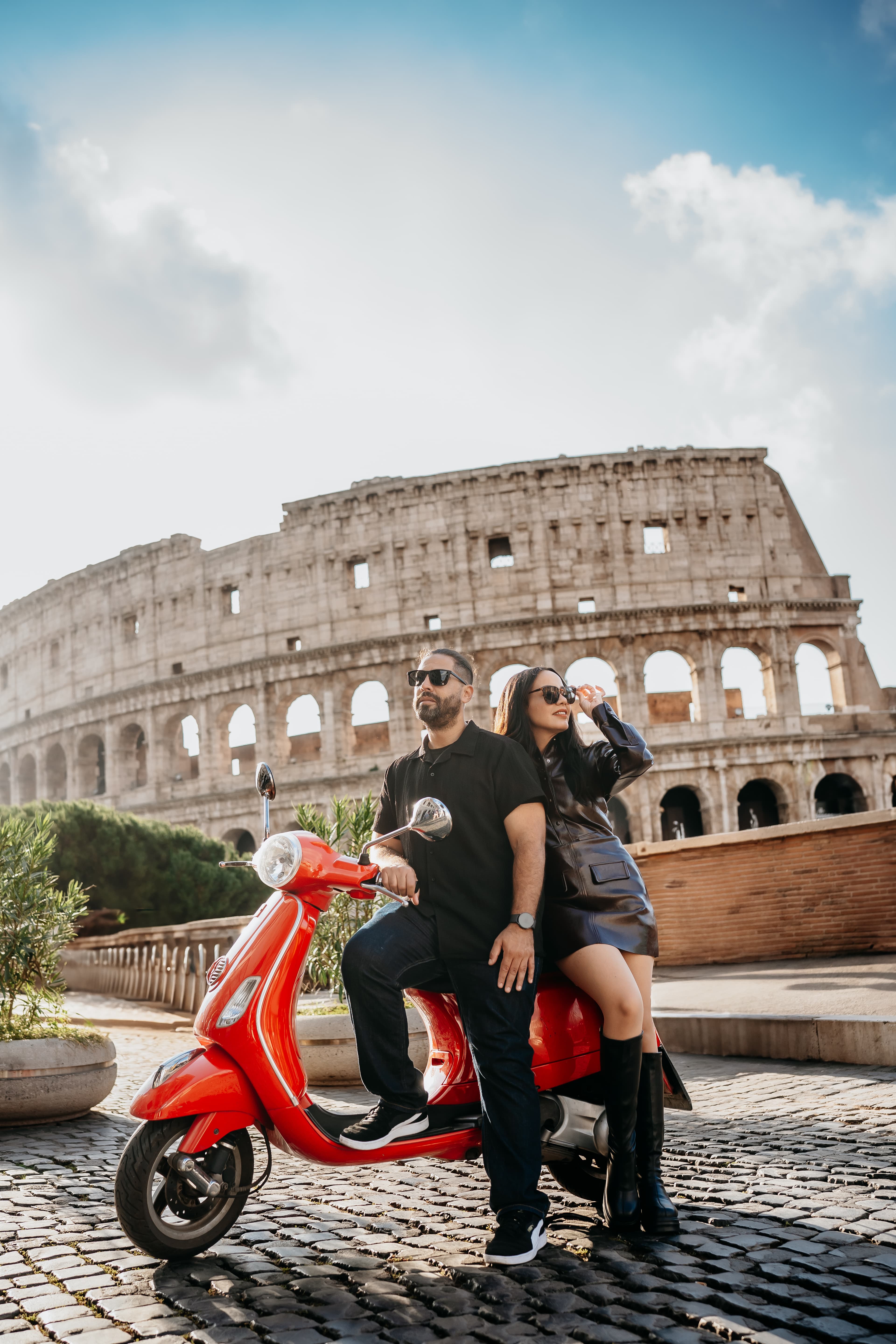 По Риму — на скутере Vespa