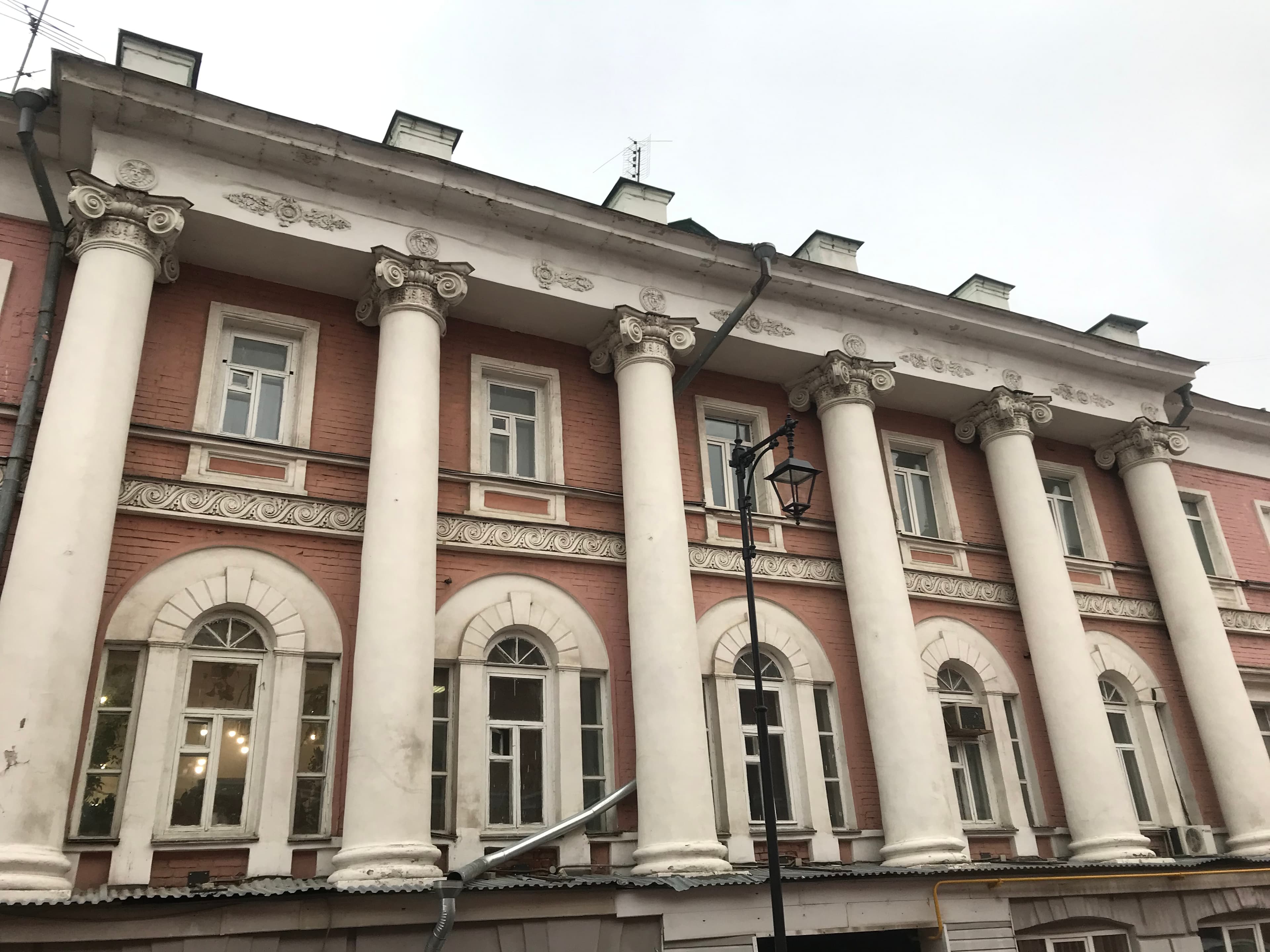 Рождественская и Кожевенная: контрасты Старого Нижнего