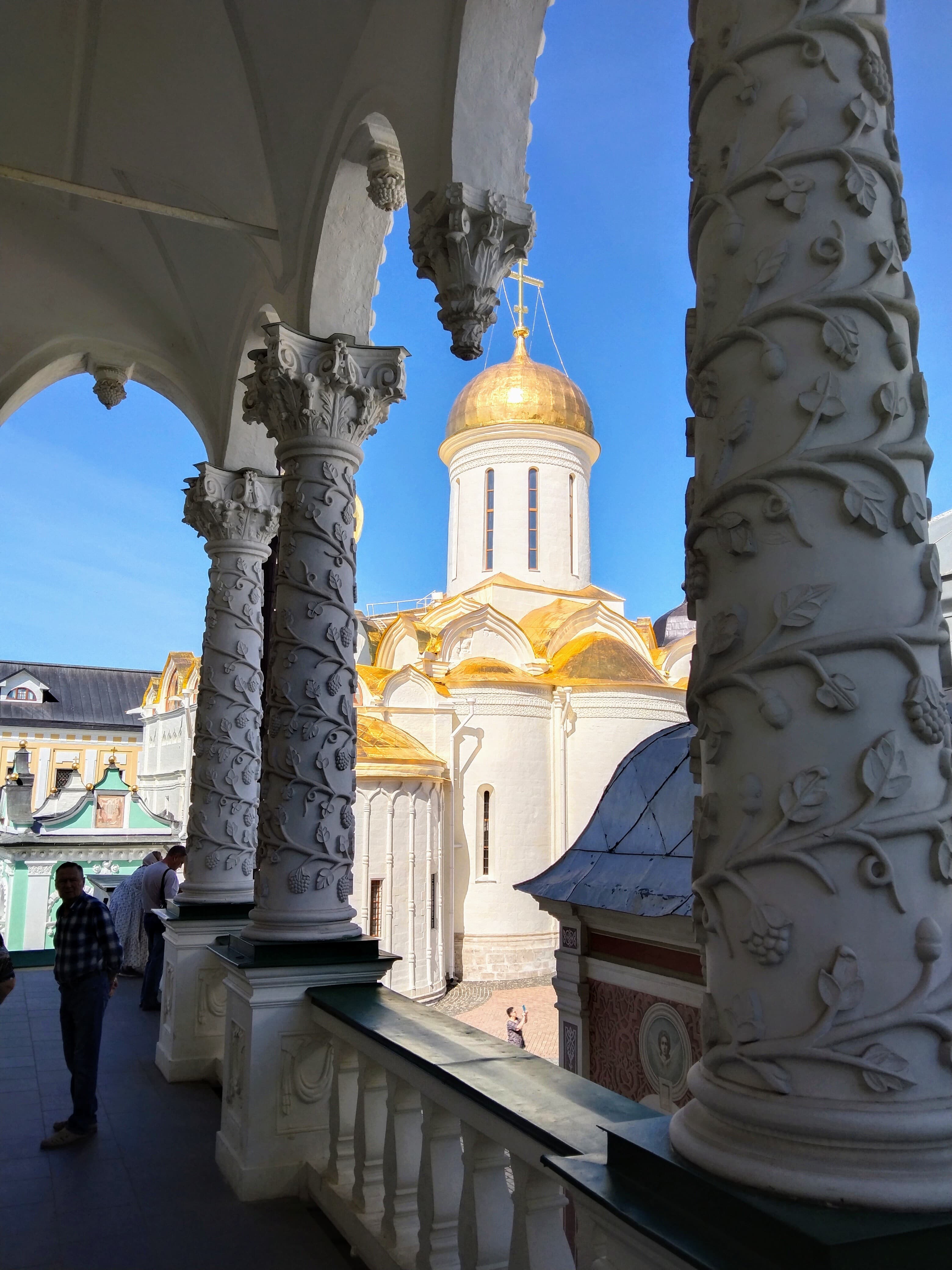 Путешествие по земле святого Сергия — с художником и реставратором