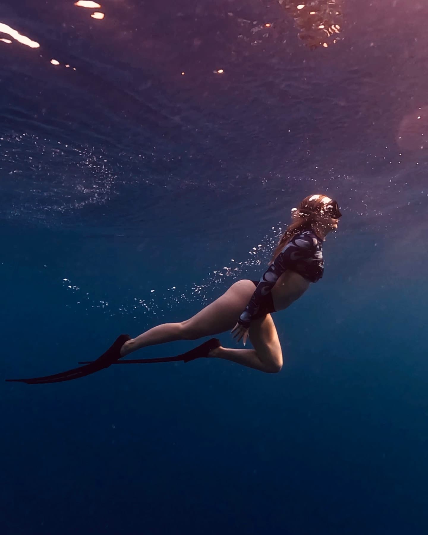 Подводная фотосессия в морских объятиях