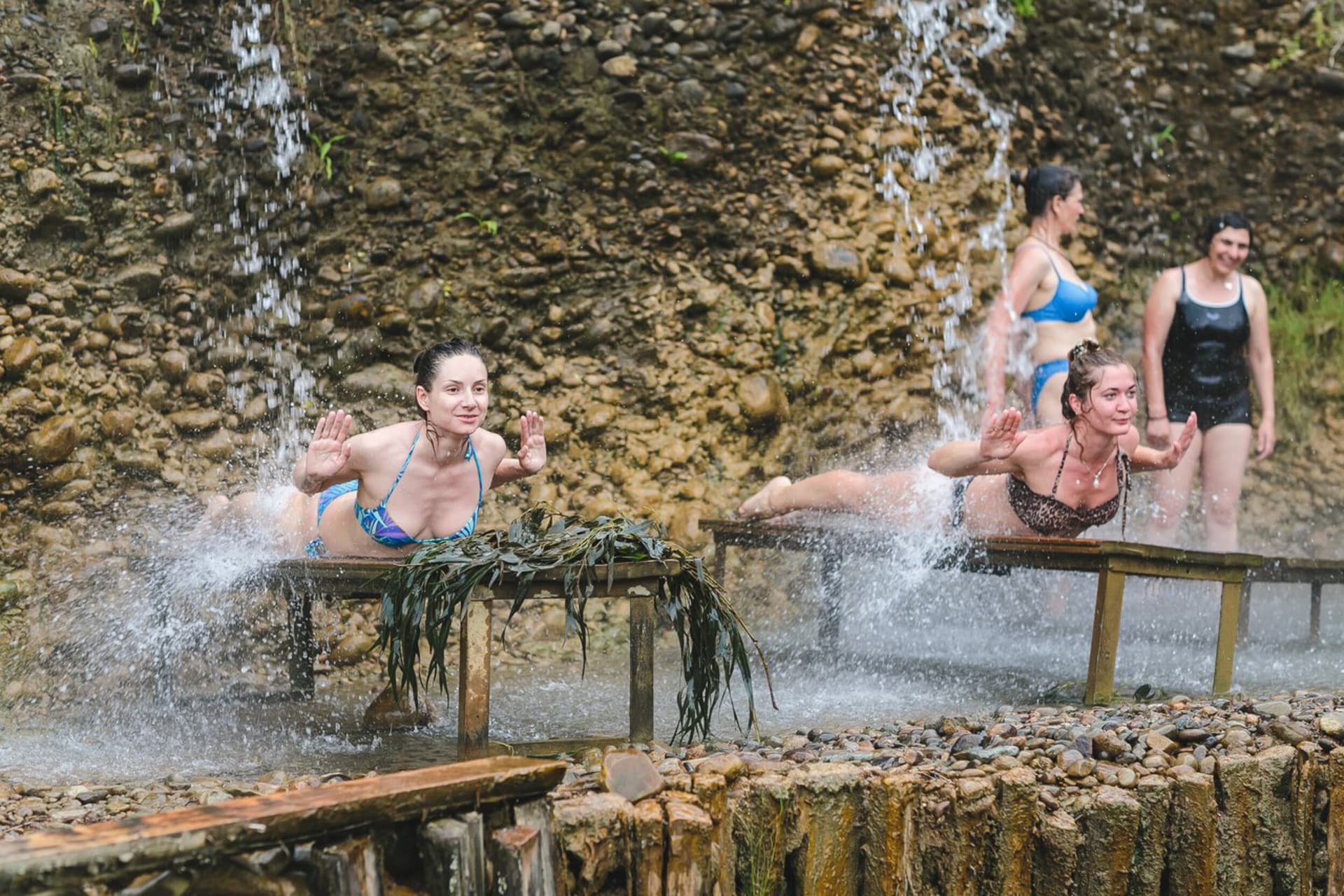 Релакс-путешествие: Кындыг, Сухум и Новый Афон из Сочи