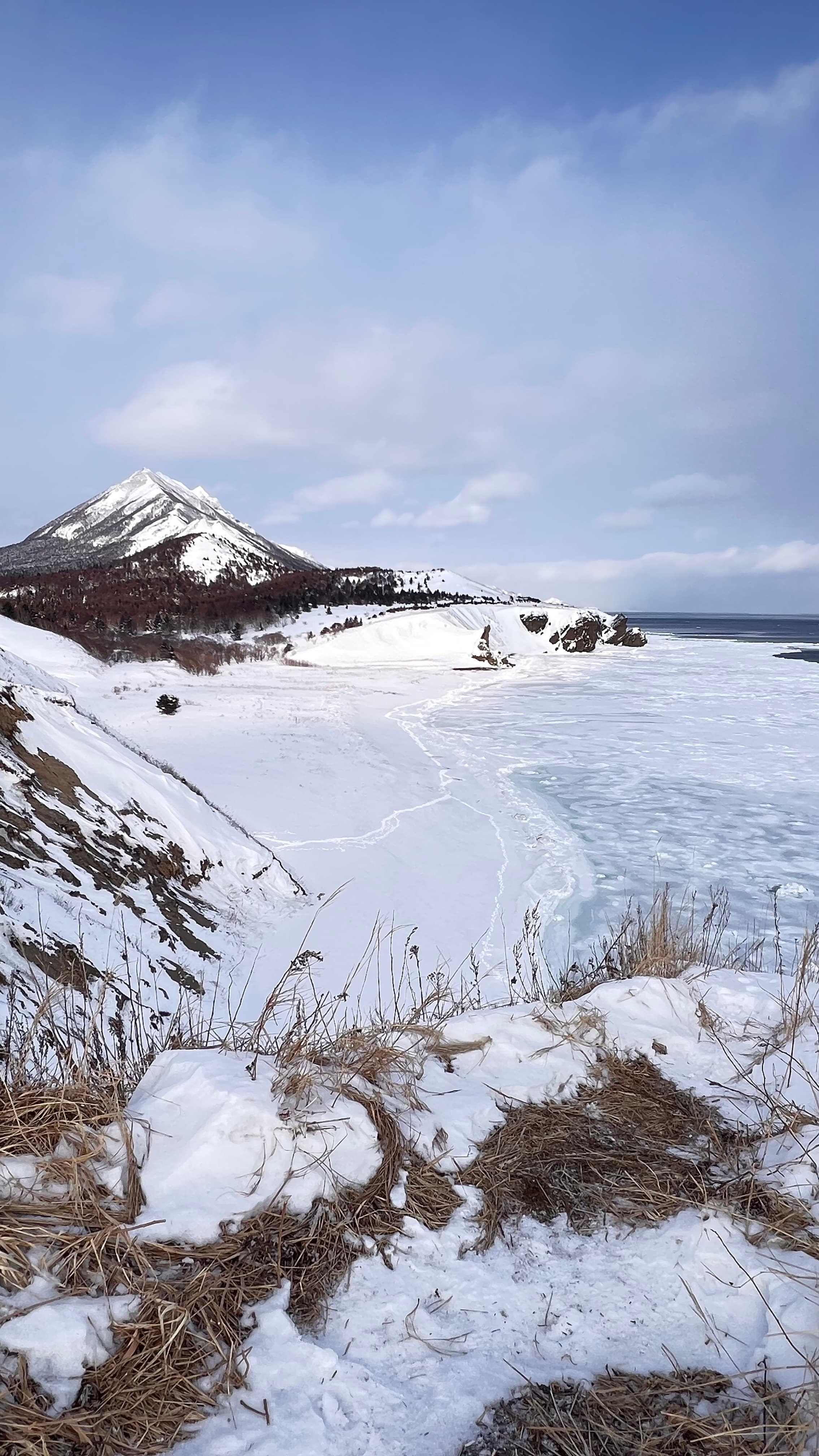 Те самые Тихая и Клоковский: янтарь, бухта, мыс, водопад, ледопад, Тории