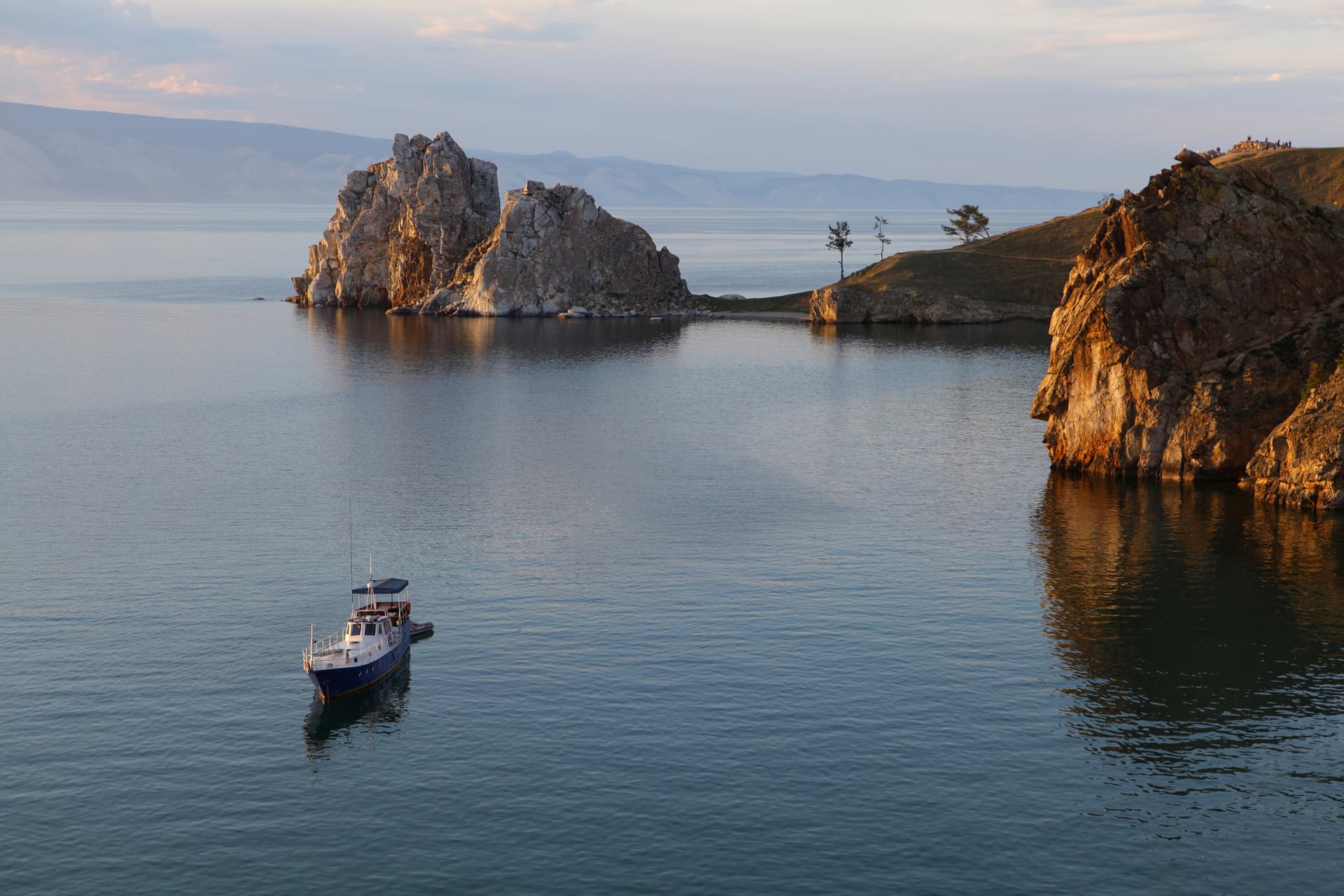 Палитра летнего Байкала: к Малому Морю из Иркутска
