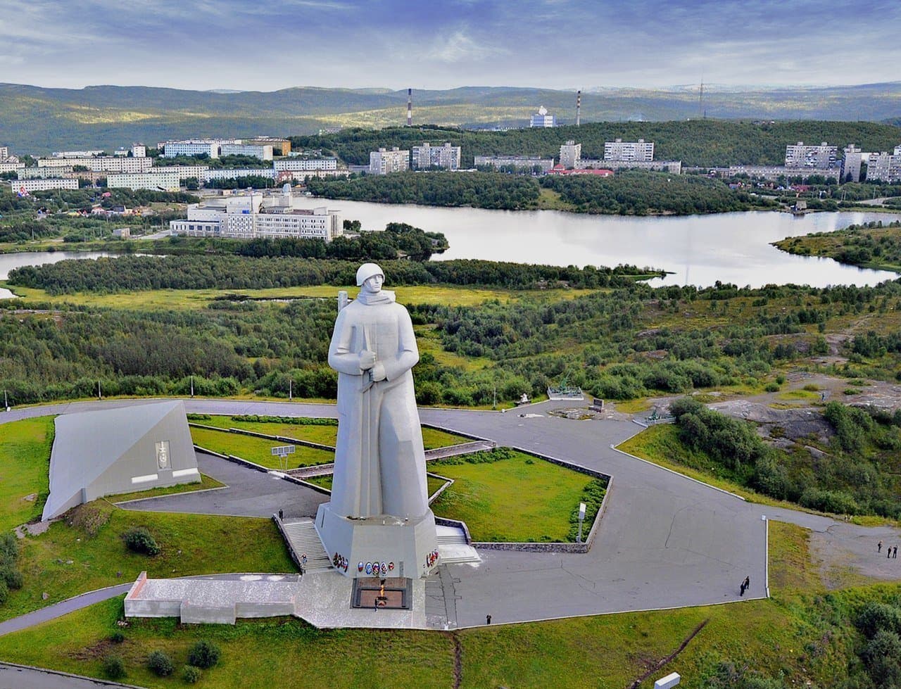 Мурманск — сердце Заполярья