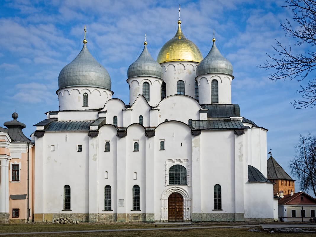 Великий Новгород: погружение в древность