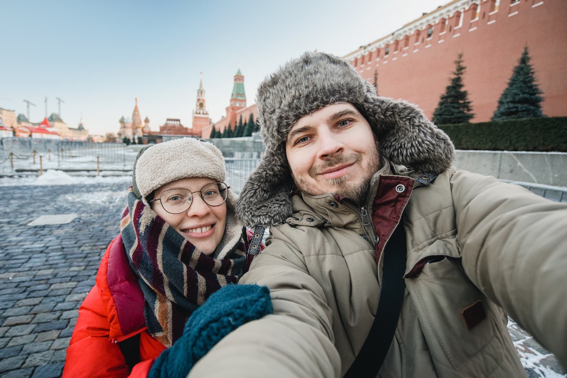 Выезд в Москву только для вас двоих