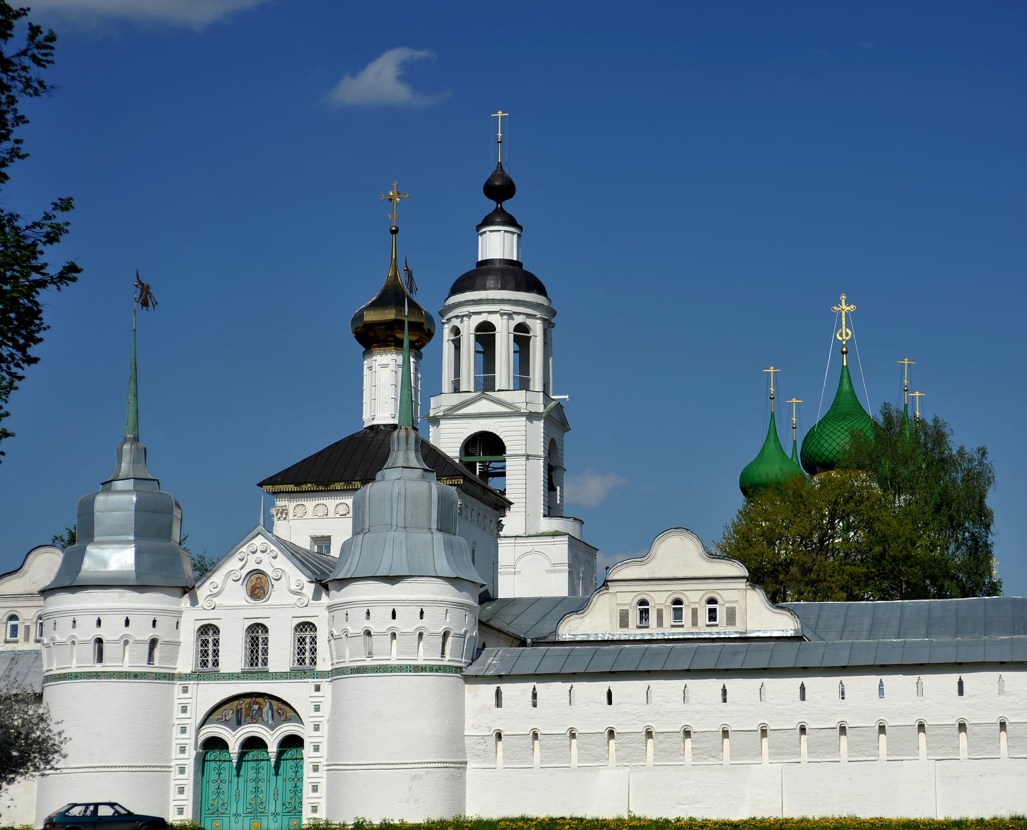 Христианский Ярославль: храмы и Толгский монастырь