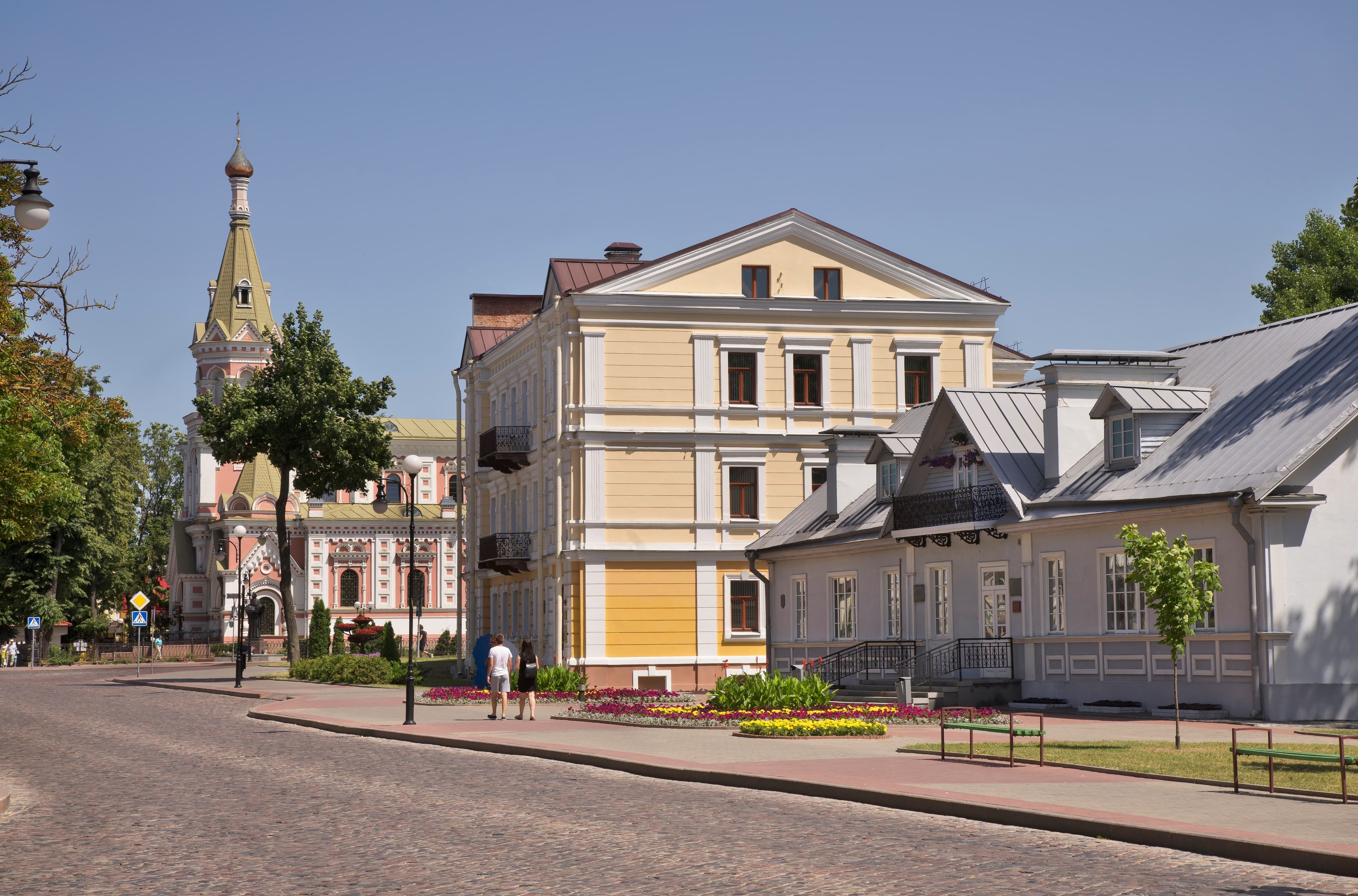 Трансфер из Минска в колоритный Гродно (и обратно)