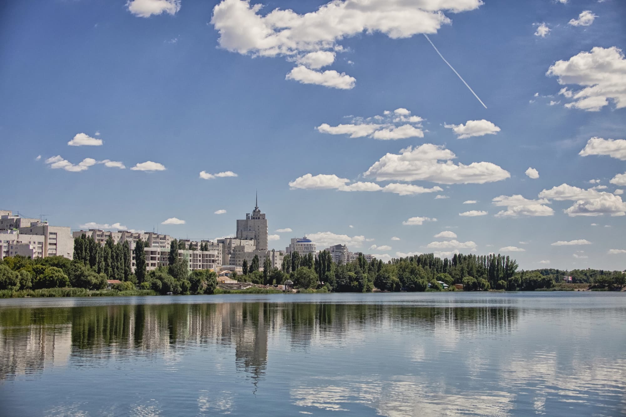 Гуляем по Воронежу — по суше и воде