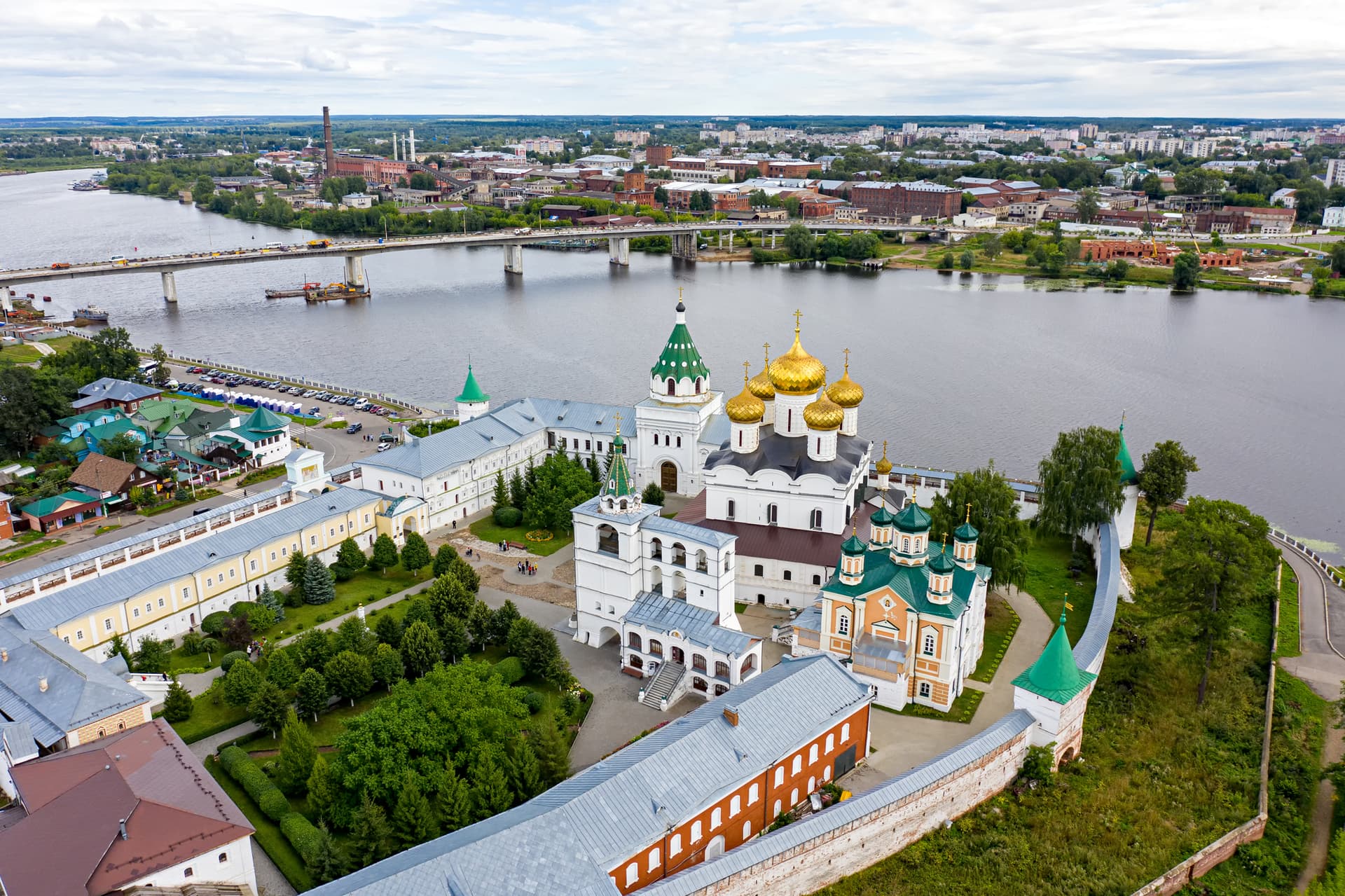 Ярославль и Кострома одним днём