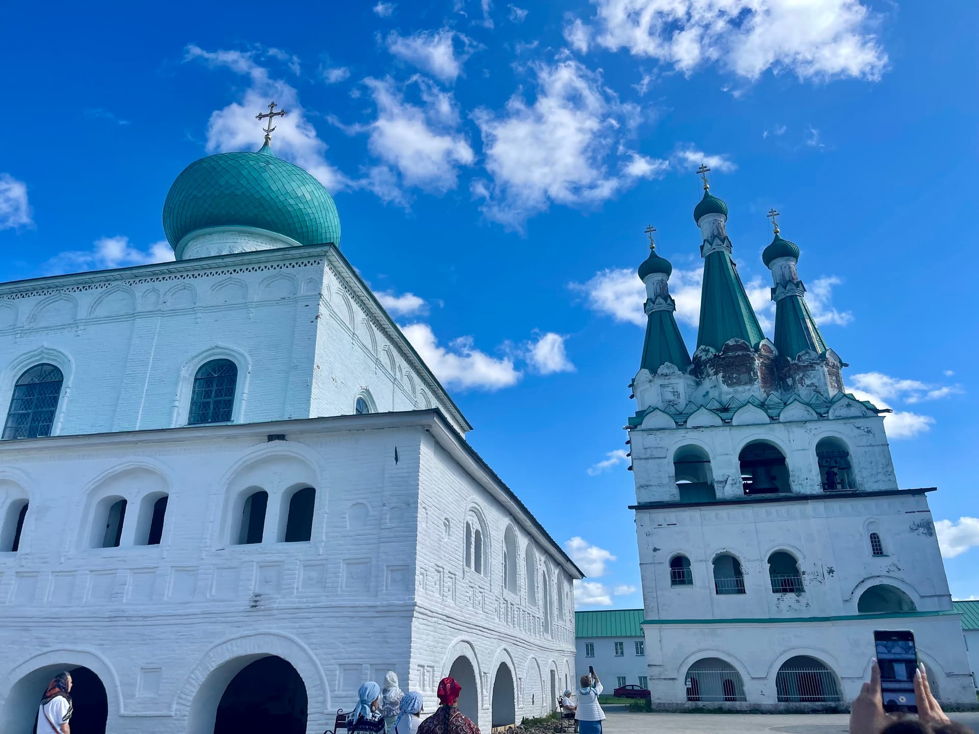Из Петербурга — к монастырю Александра Свирского и другим святыням