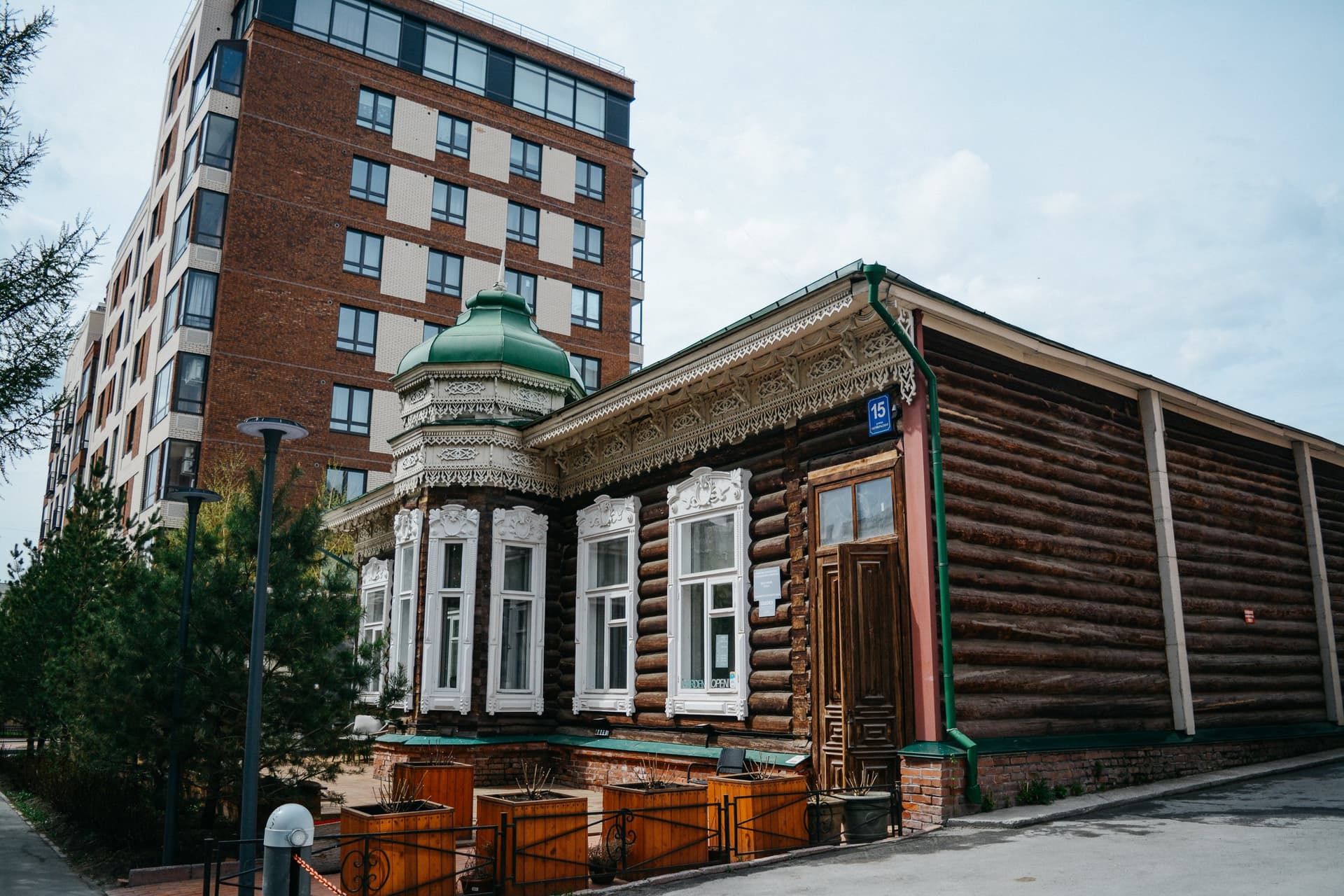 Новосибирск пикантный. Злачные истории города (18+)
