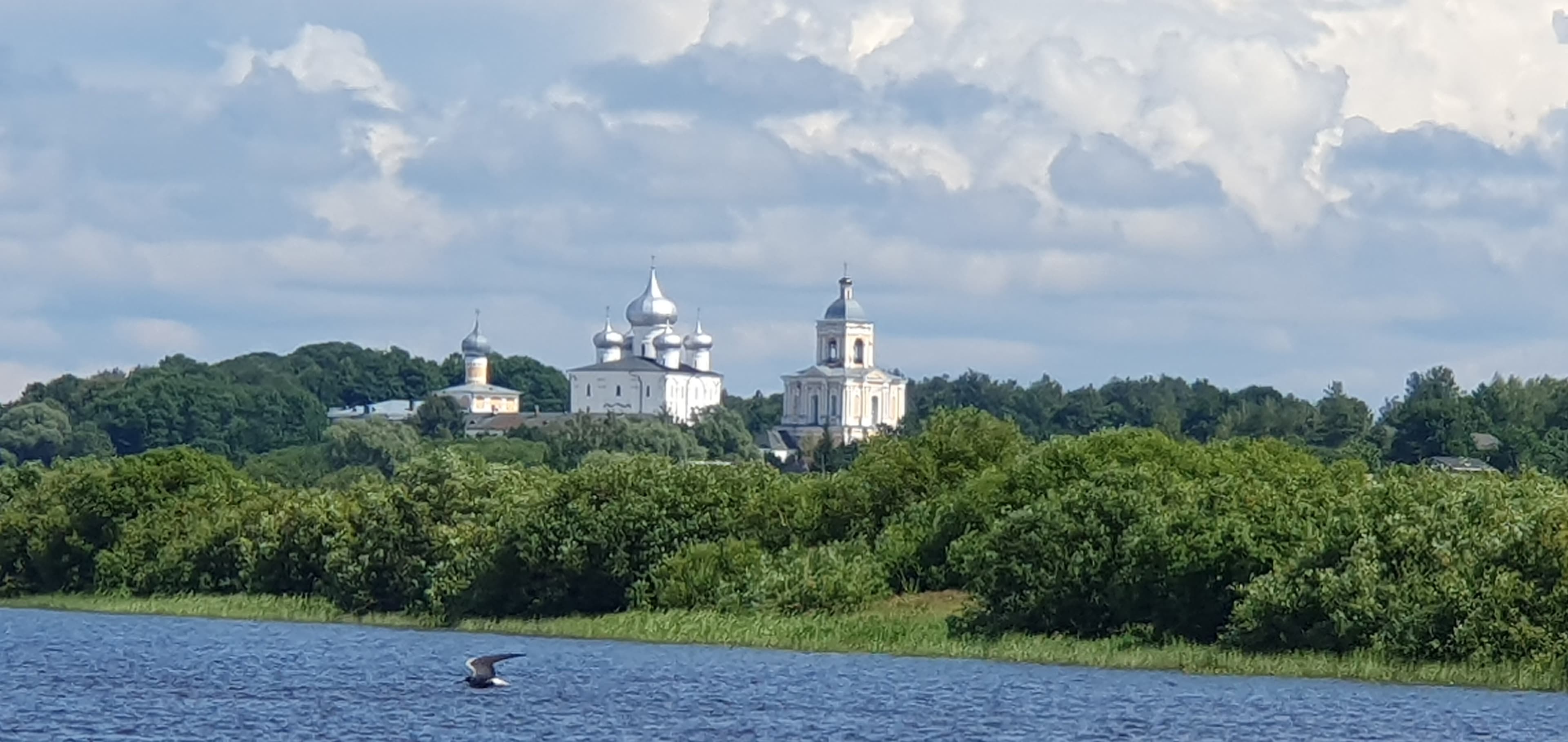Экскурсия «Варлаамо — Хутынский монастырь»