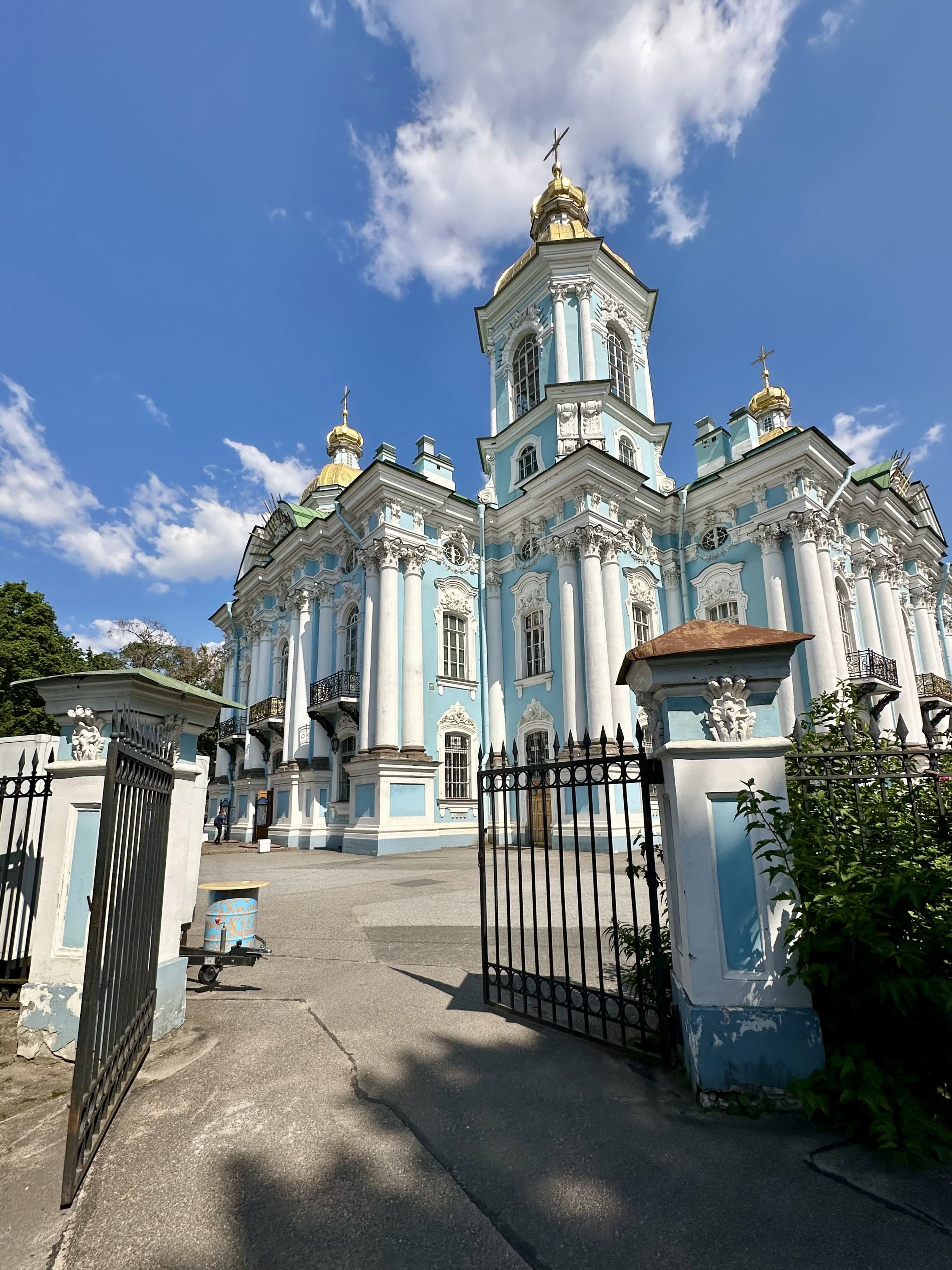 Семимостье и Николо-Богоявленский морской собор в Петербурге