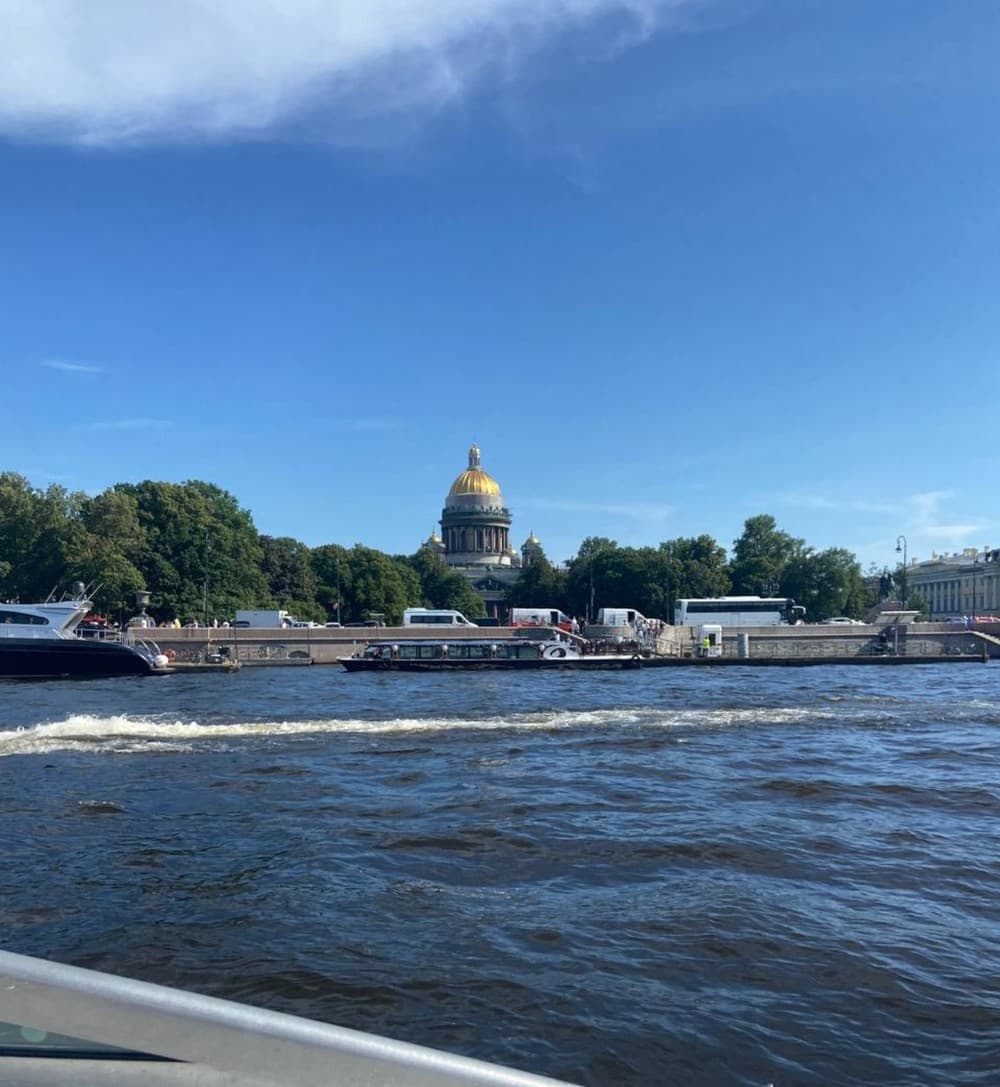 Петровский Петербург — золотое кольцо от Петроградской стороны в мини-группе