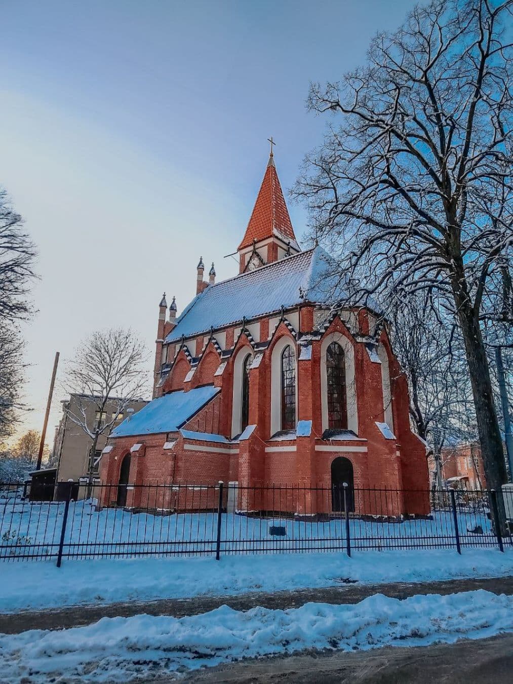 Весна в Амалиенау — европейском уголке Калининграда