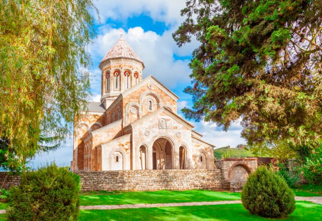 Кахетия — песнь солнца, гор и виноградной лозы
