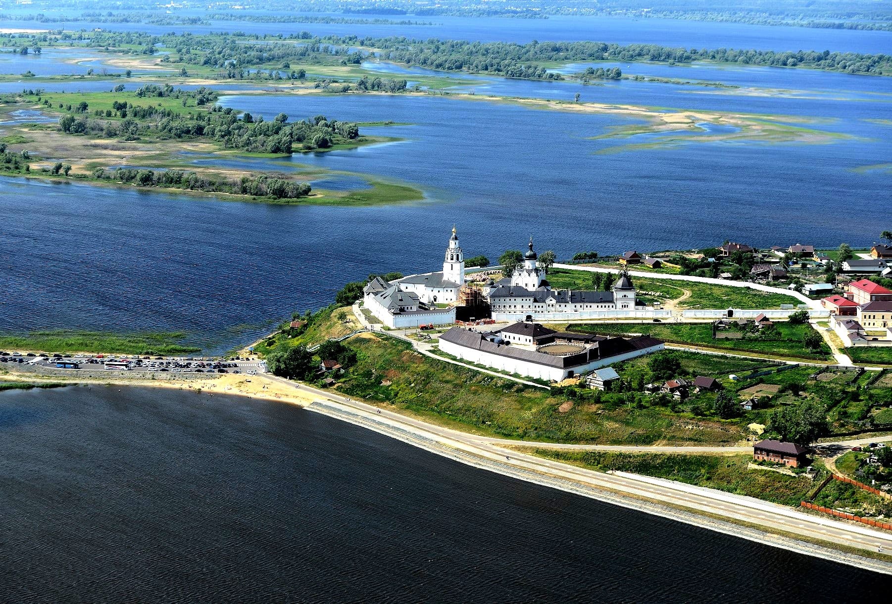 Остров-град Свияжск и Раифский Богородицкий монастырь