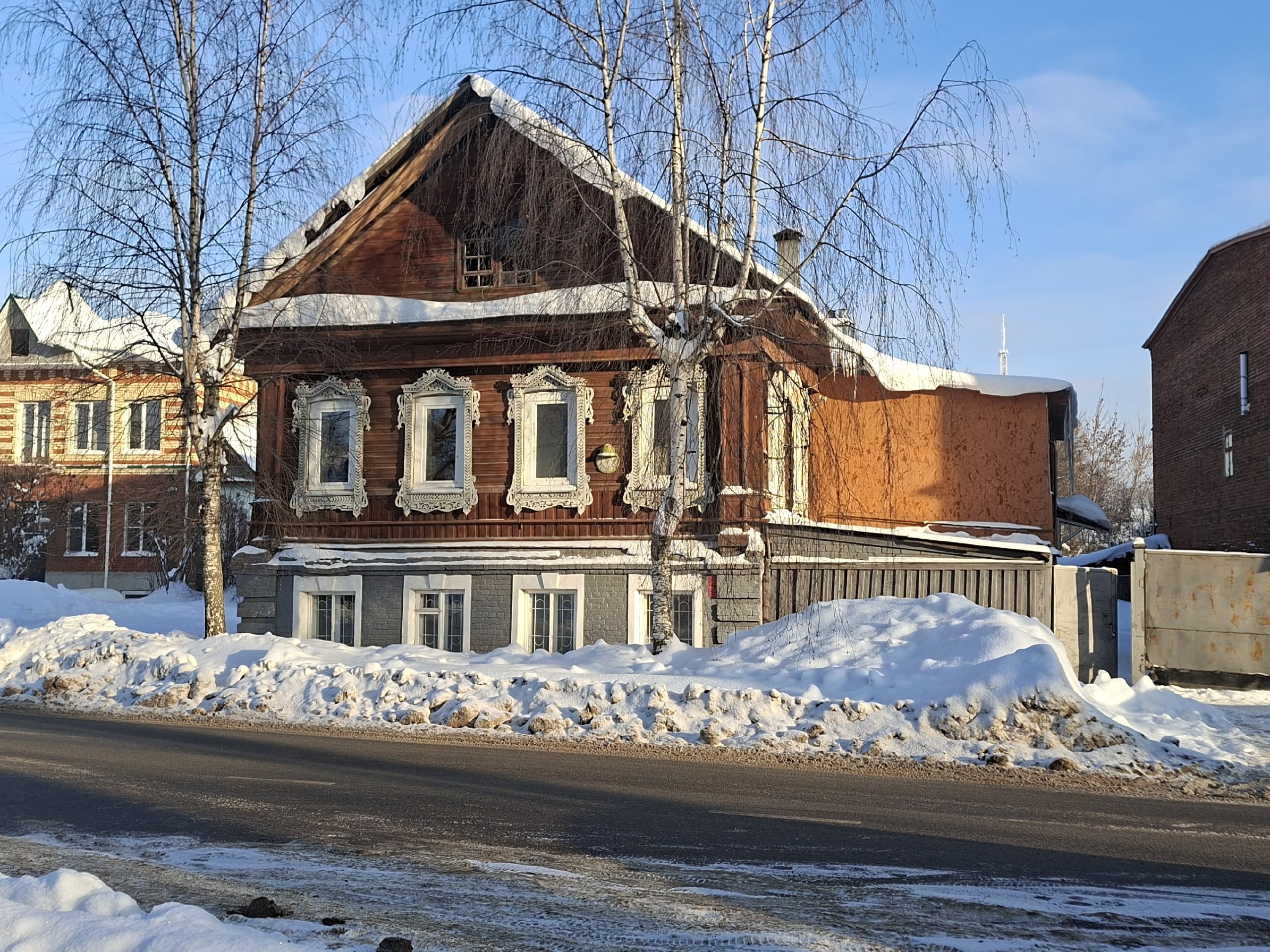 Кострома: каменная и деревянная