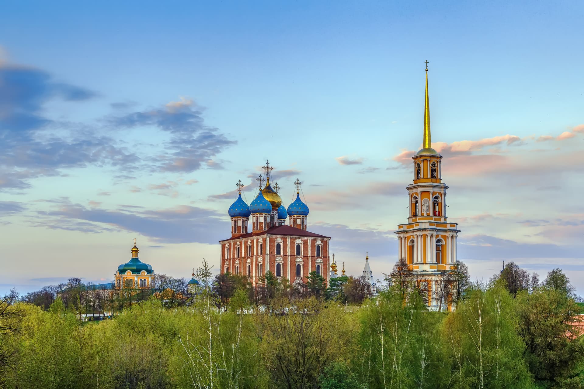 Квиз-экскурсия по историческому центру Рязани