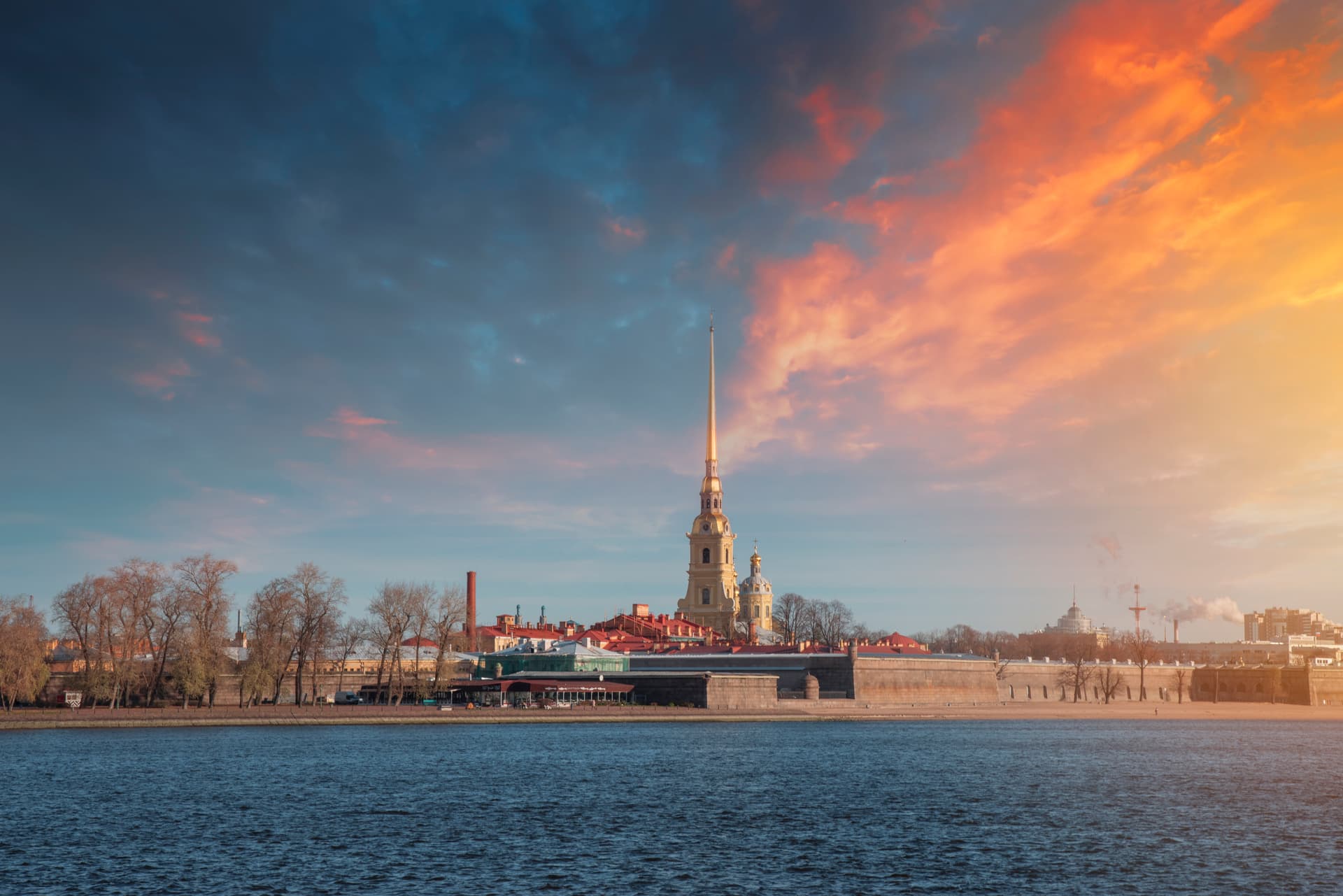 Променад по Петропавловской крепости в мини-группе