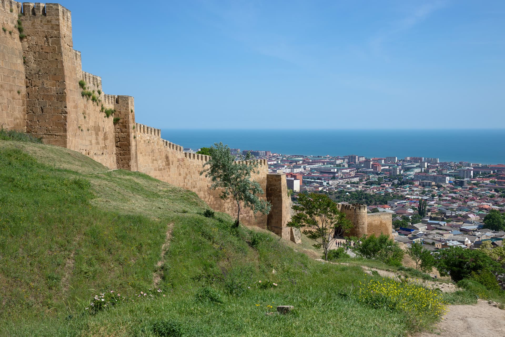 Легенды древнего Дербента