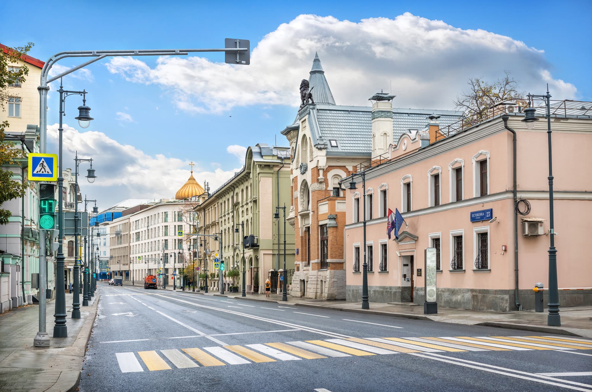 В поисках модерна — между Пречистенкой и Арбатом