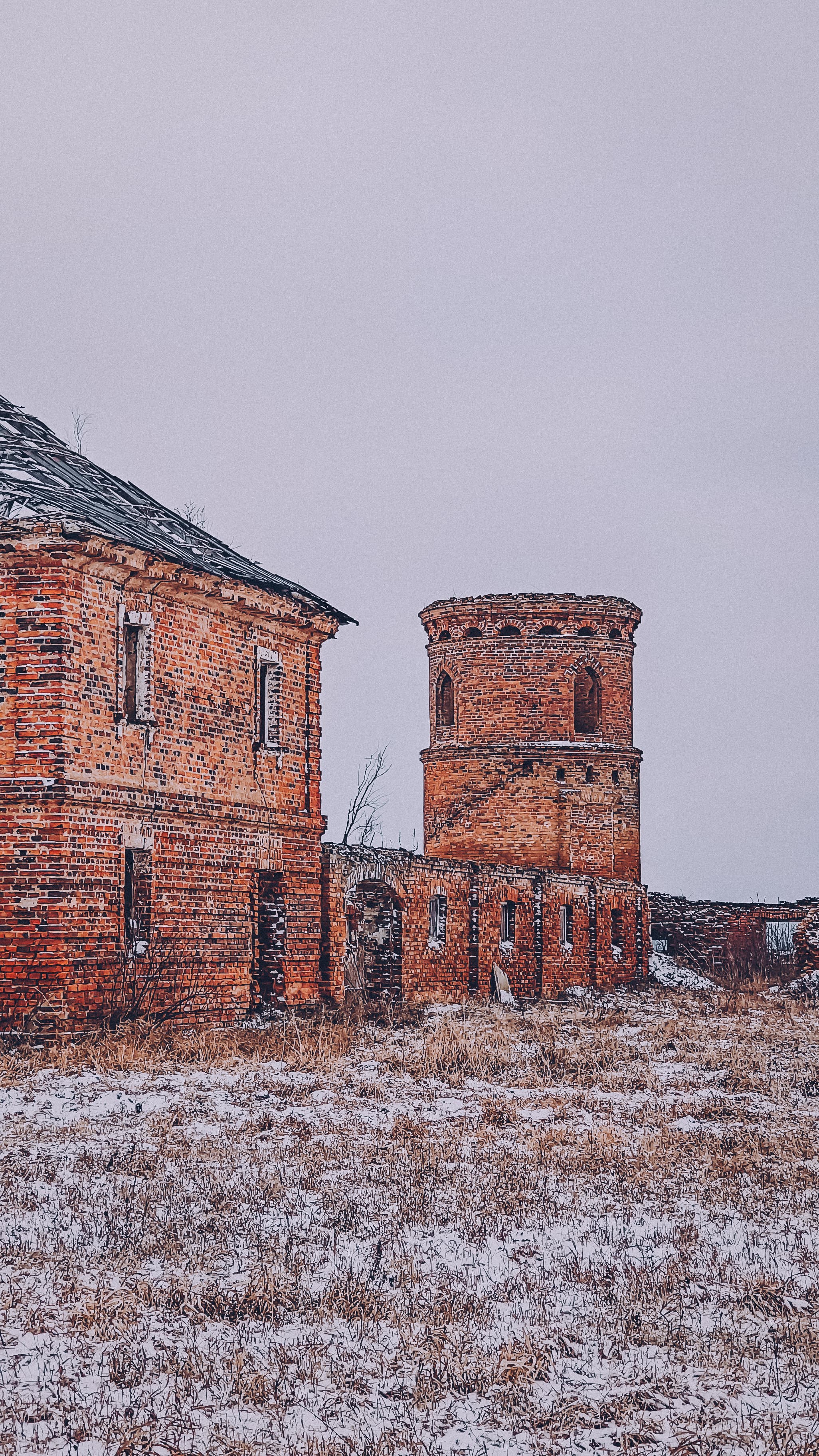Из Минска — в усадьбу Щорсы, Любчанский замок и старинный Новогрудок