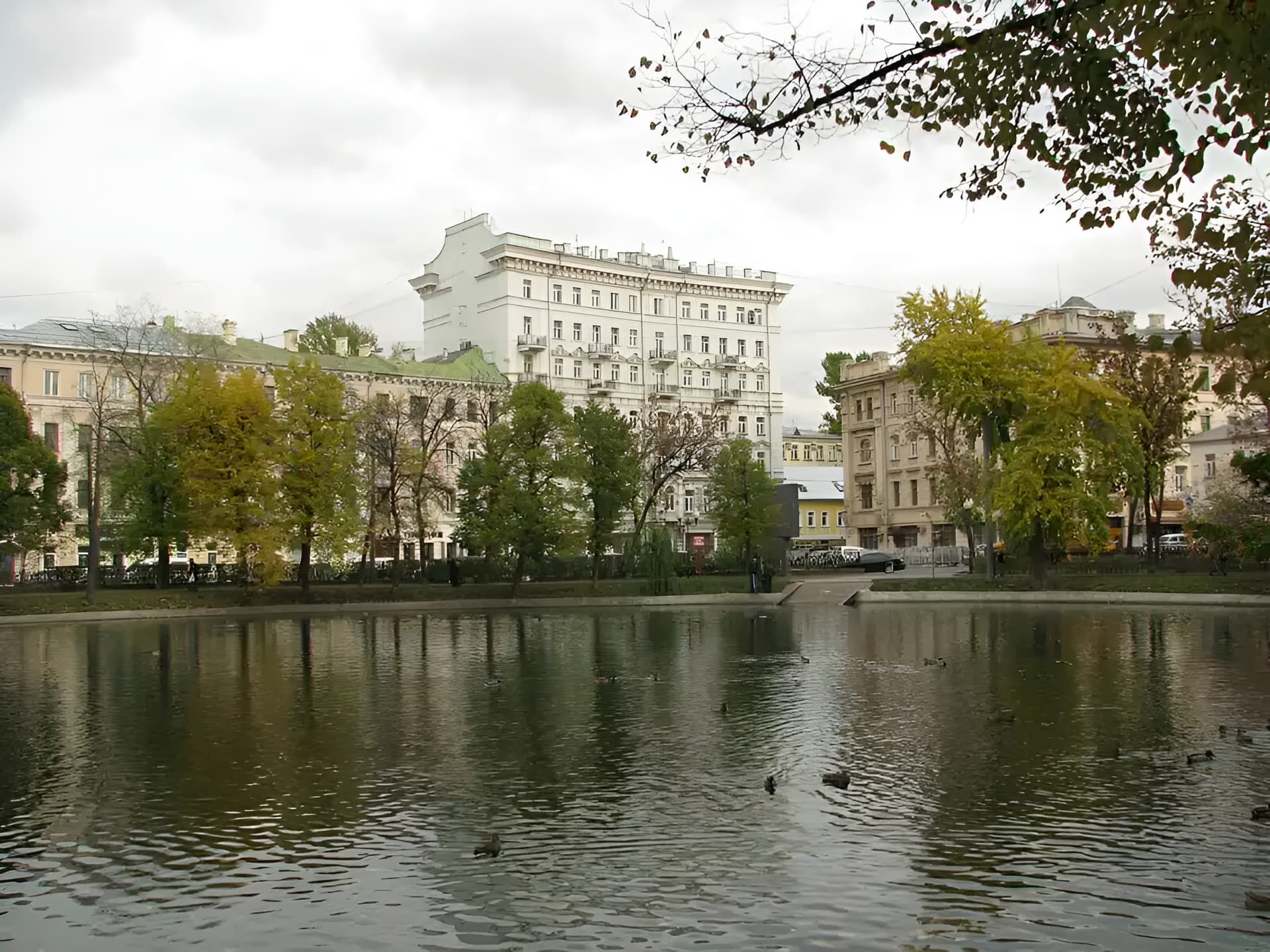 Бульварное кольцо Москвы: Чистопрудный бульвар