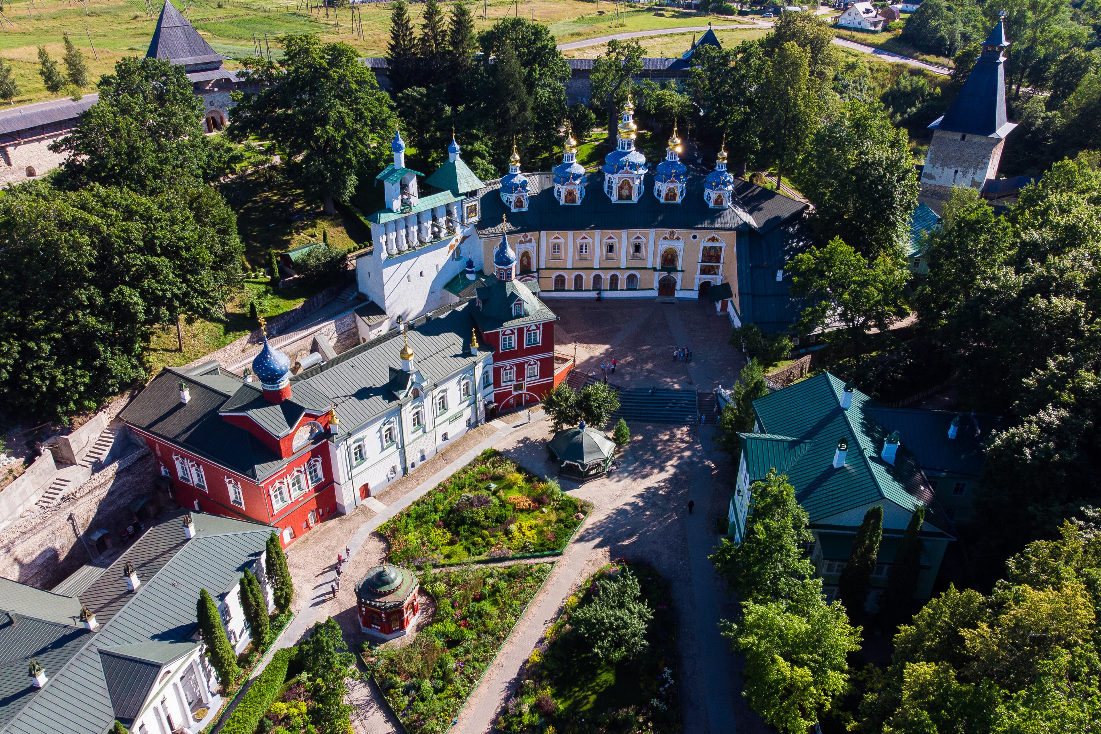 3 в 1: Псков, Печоры, Изборск