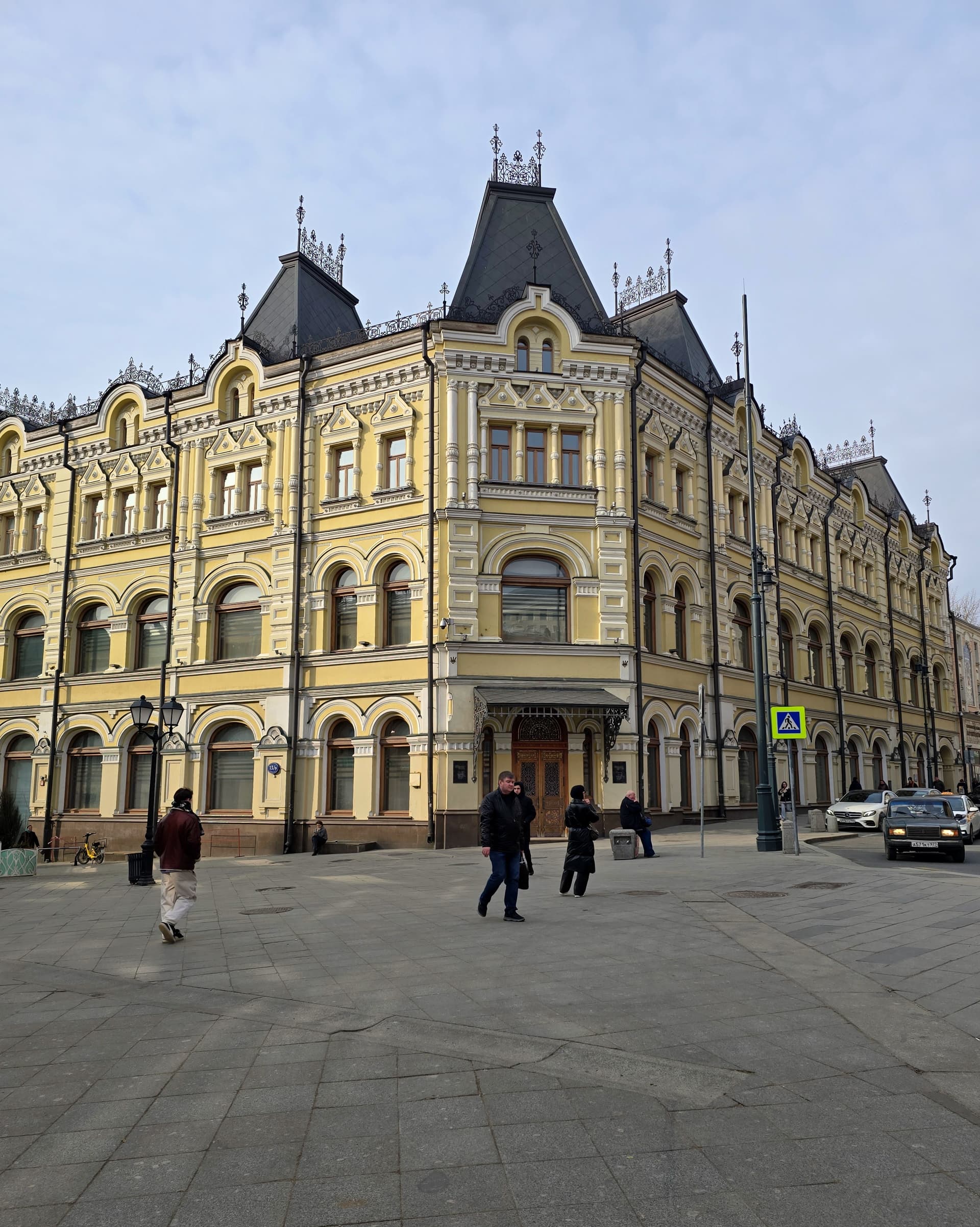 Французские моды и бизнес по-французски в Москве 19 века