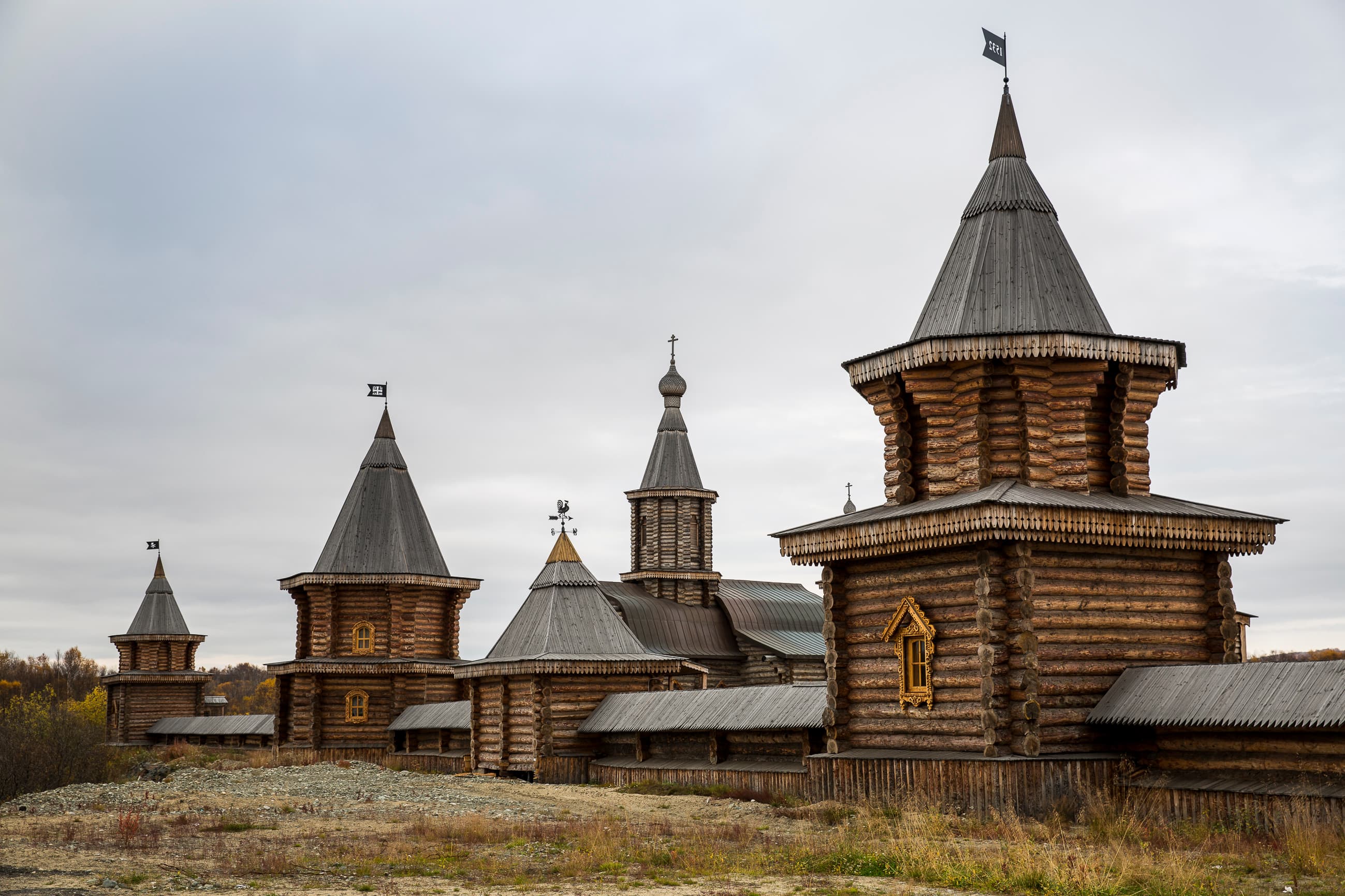 Печенгский монастырь, «Долина славы» и места Юрия Гагарина