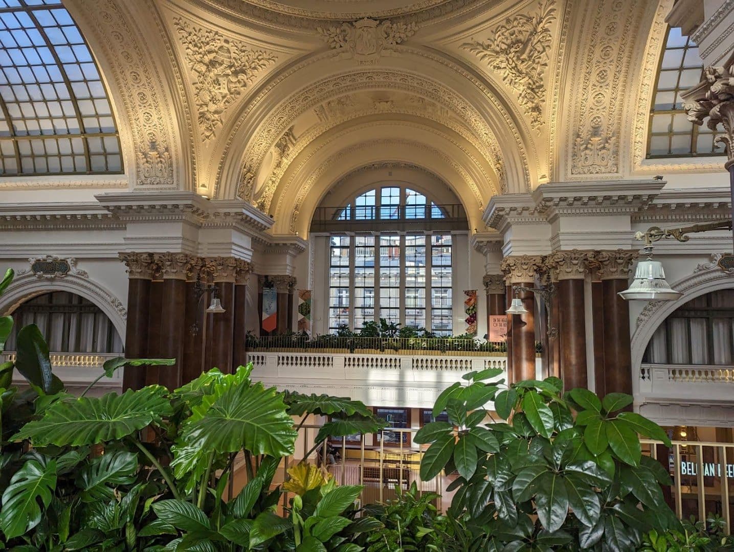 Brussels: Belgian Beer World Ticket, Beer Tasting & City Highlights Audio Tour