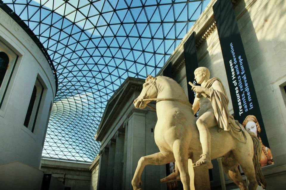 大英博物館アプリ内オーディオツアー：古代文明の謎に迫る