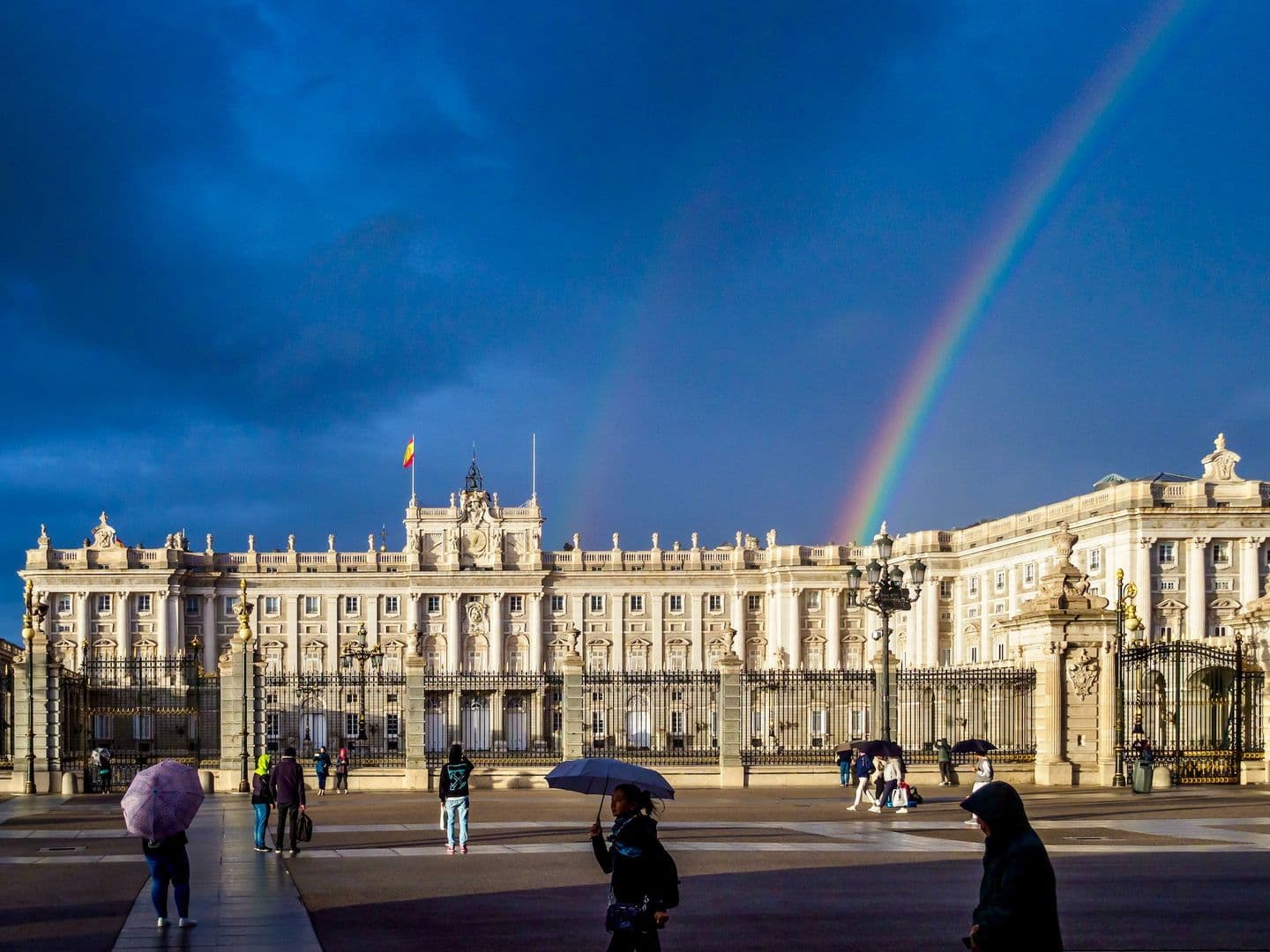 Palazzo Reale di Madrid e giardini: I segreti della corte spagnola