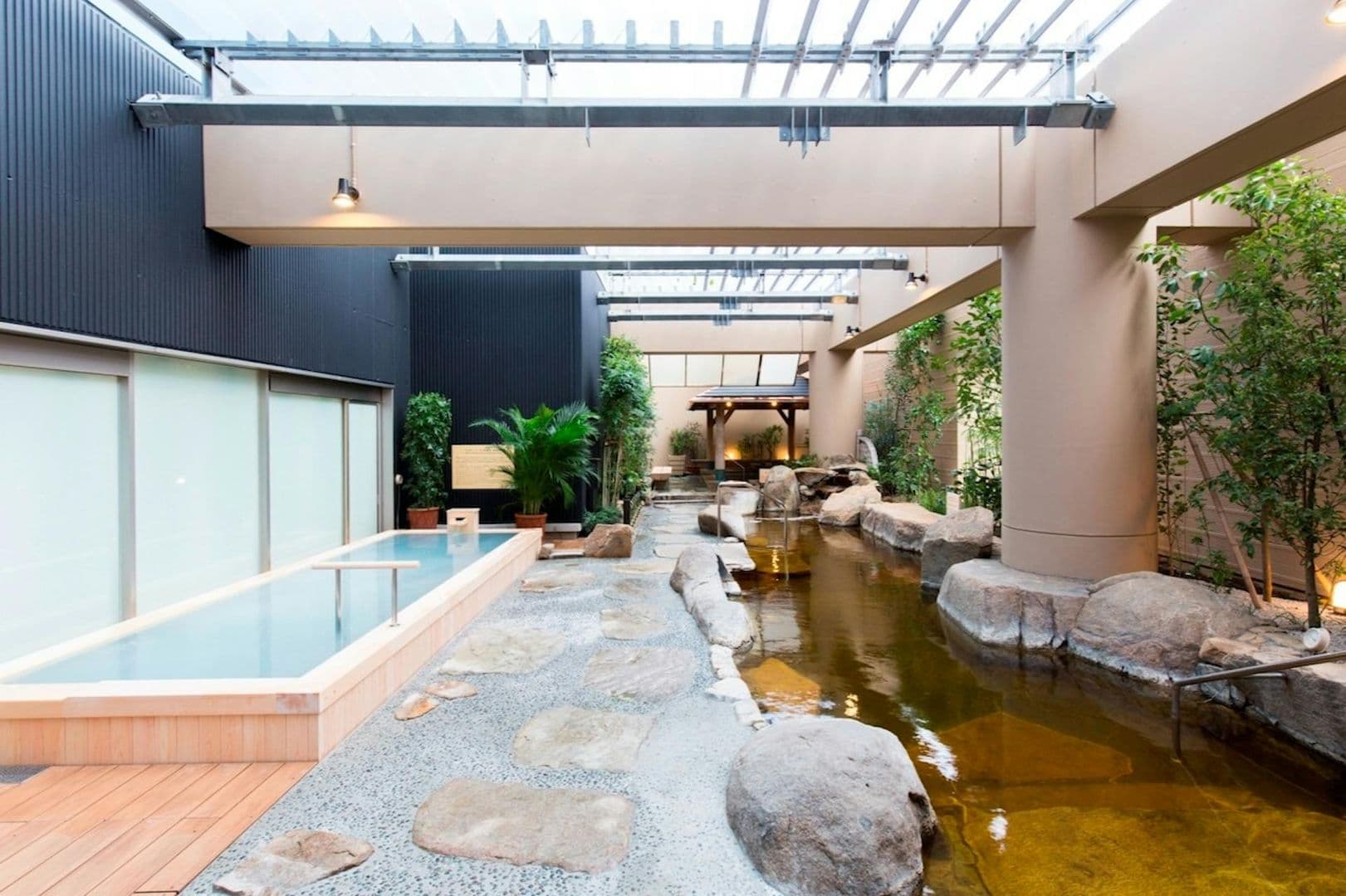 Spa LaQua Admission & Tokyo Subway Ticket (24-hour)