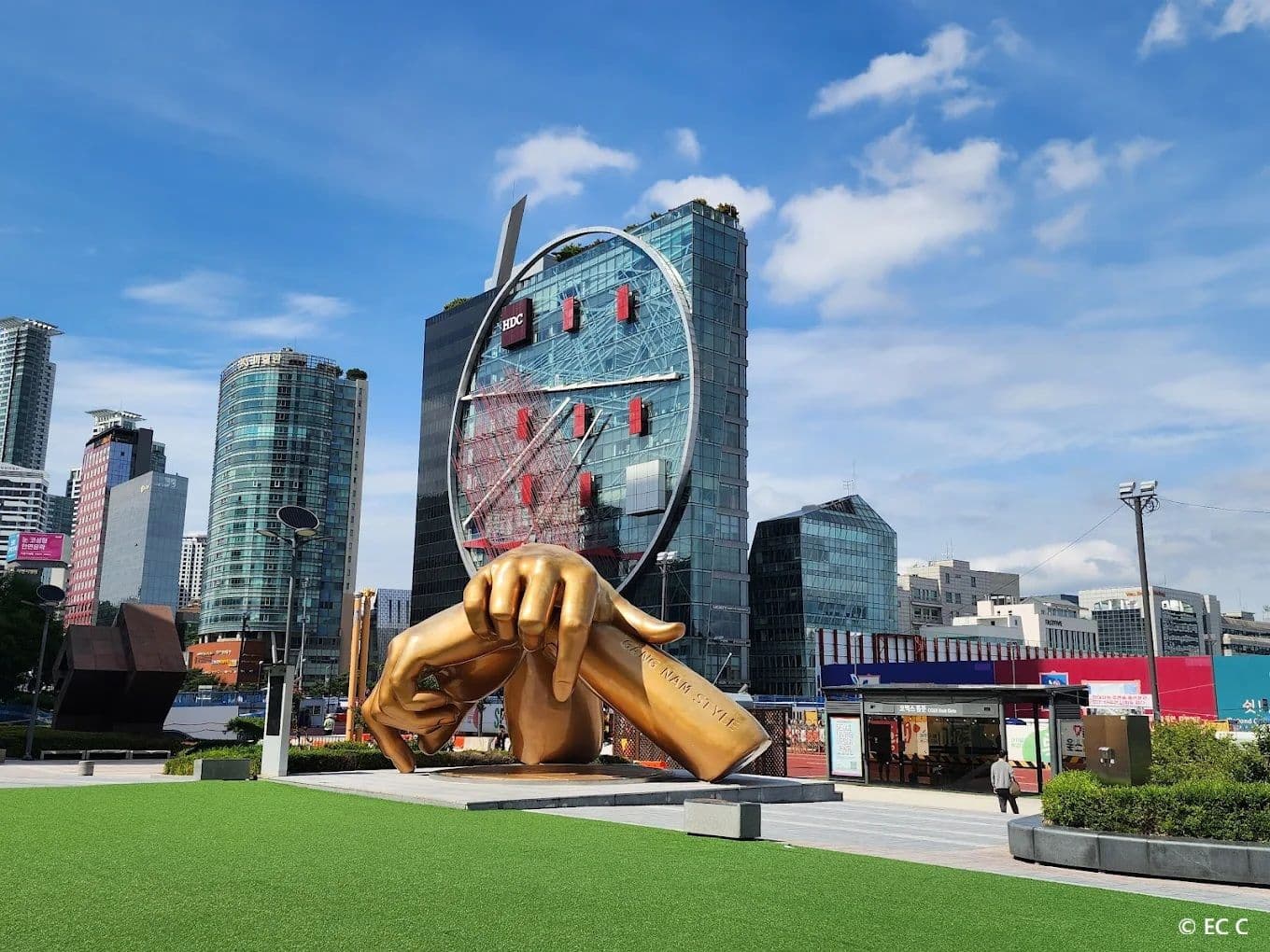 Seoul: SEA LIFE COEX Aquarium Ticket & Gangnam District Audio Walk