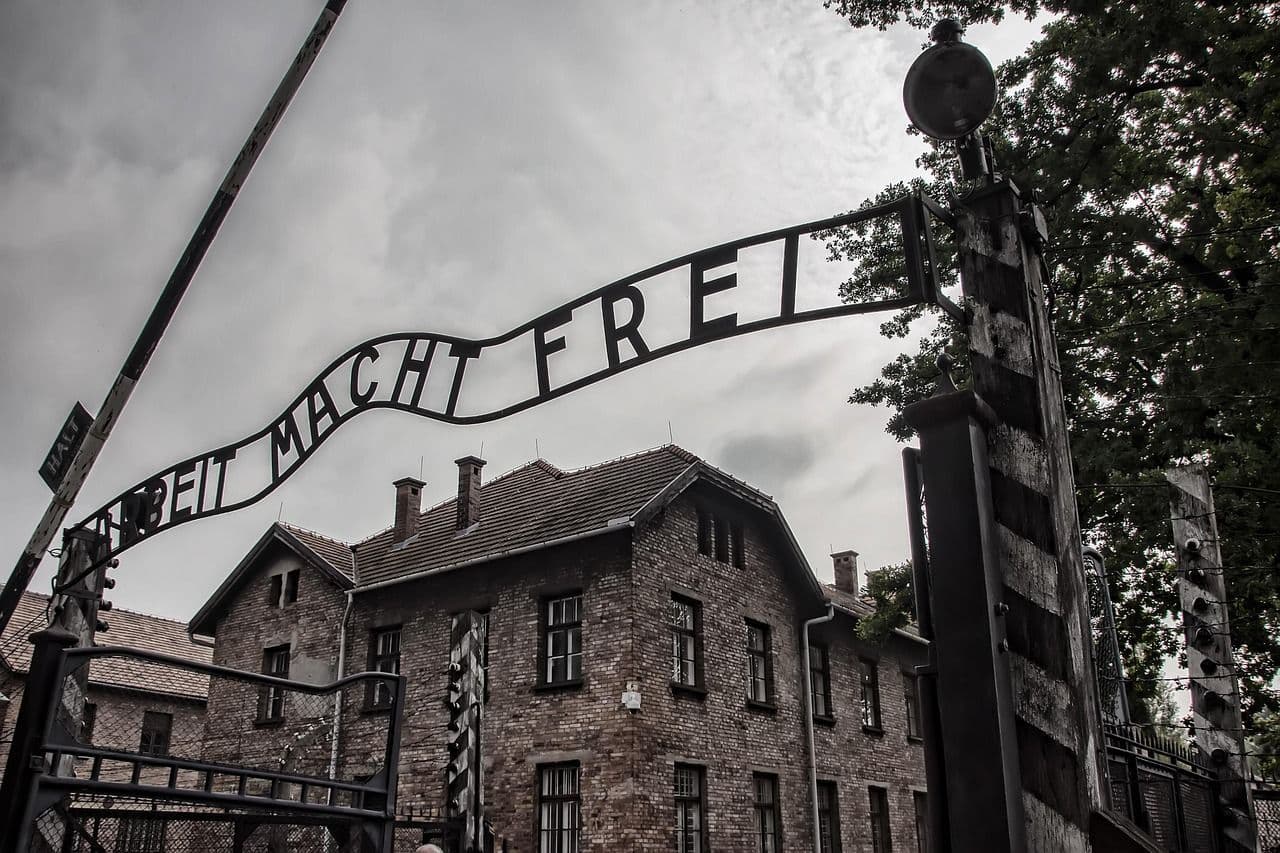 Oswiecim: Auschwitz Audio Tour (Without a Ticket)