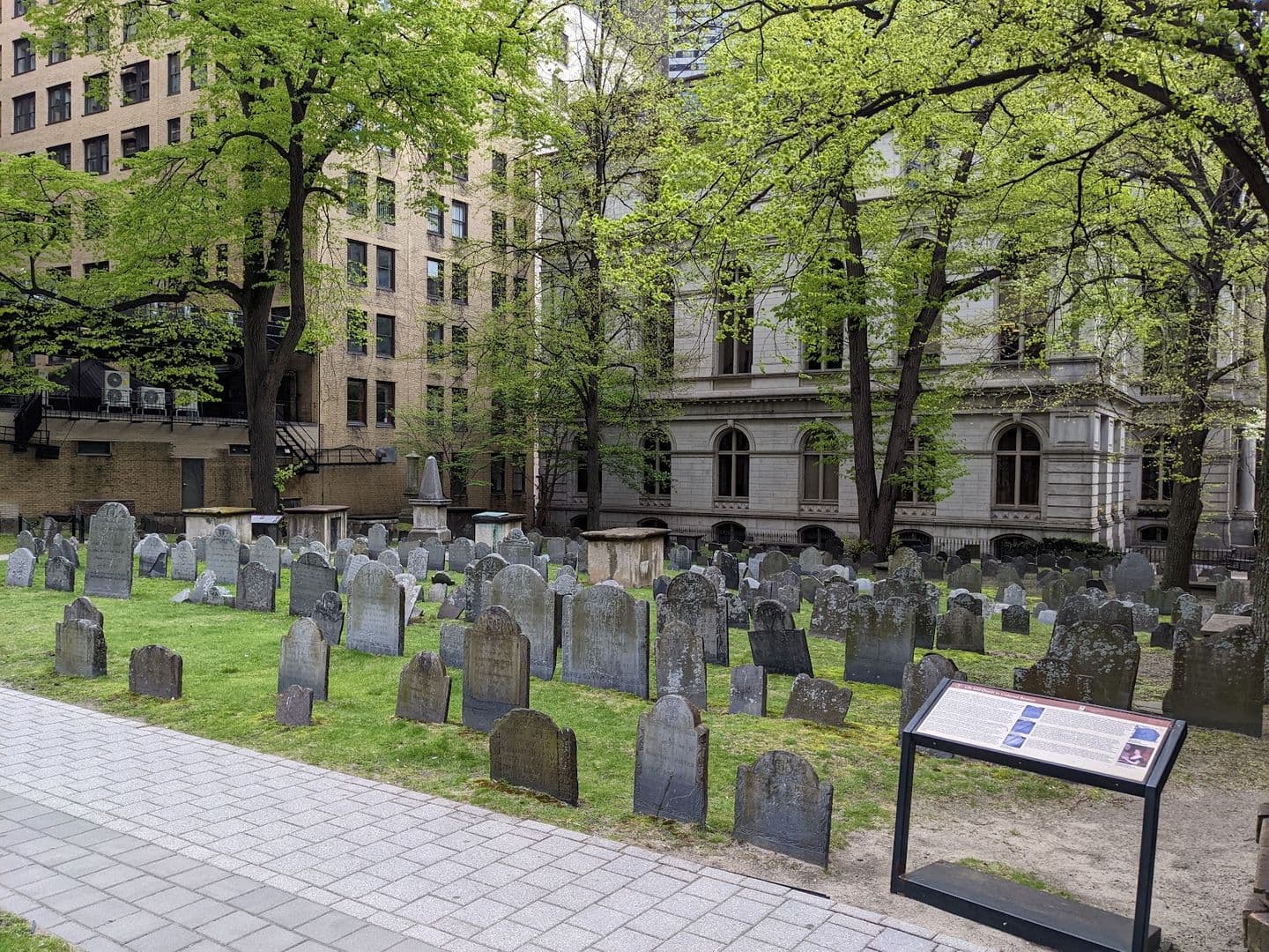 Boston: Self-Guided Audio Walk Through Revolutionary Boston