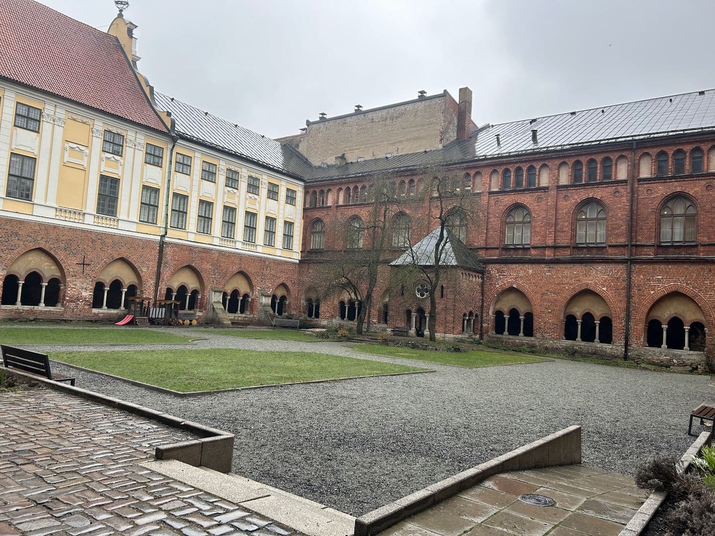 Riga: Self-Guided Audio Walk Through Old Town Treasures