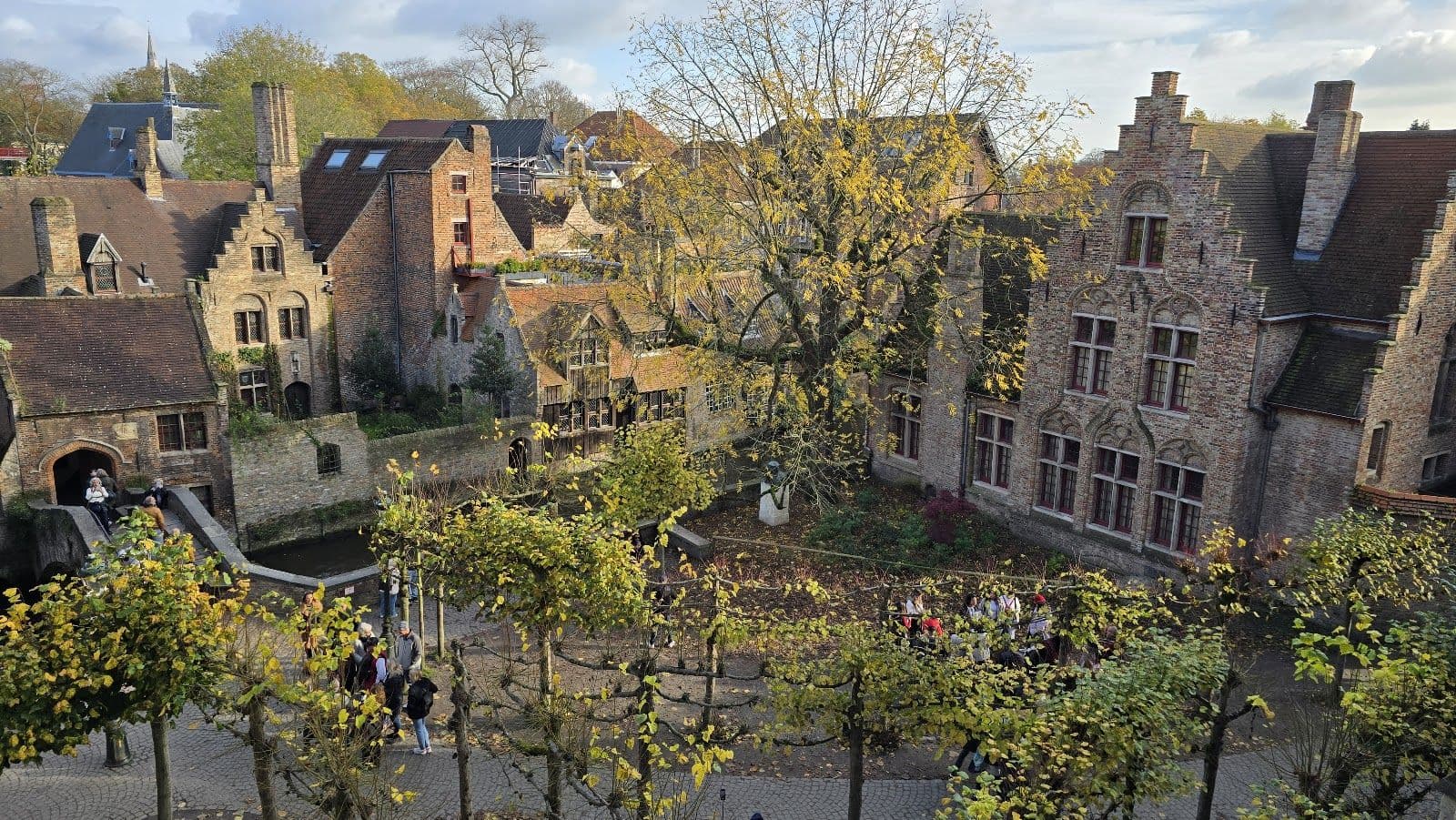 Bruges: Self-Guided Audio Walk Through Canals and Gothic Squares