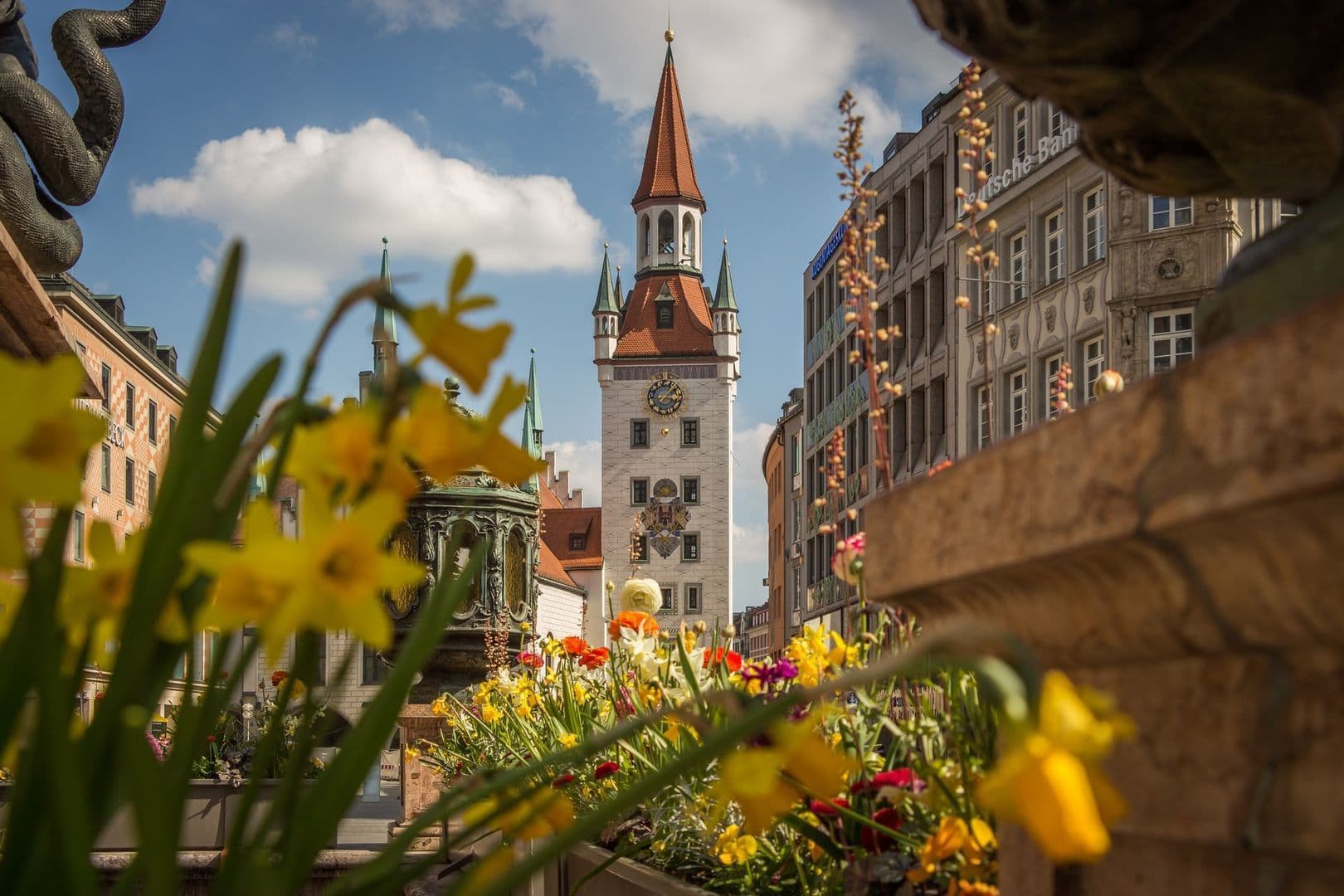 Munich: Old Town's Bavarian Saga Audio Tour