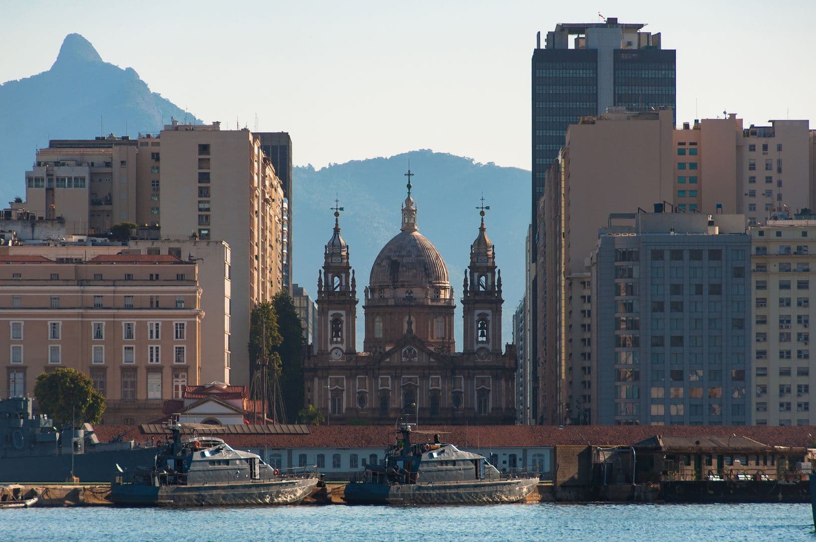 Rio de Janeiro: Exploring the Iconic Downtown Architecture of the Wonderful City