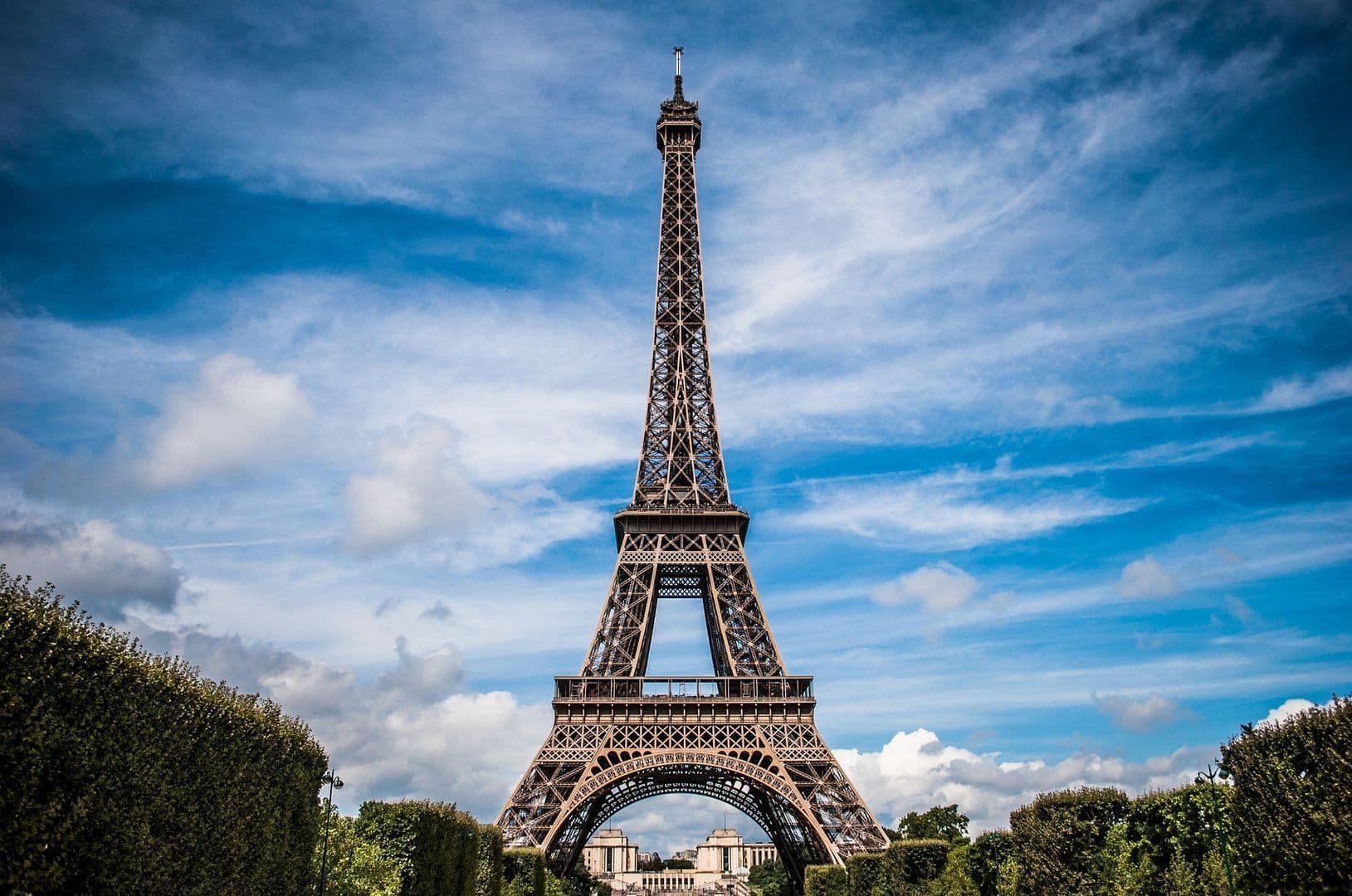 Paris: Eiffel Tower Audio Tour