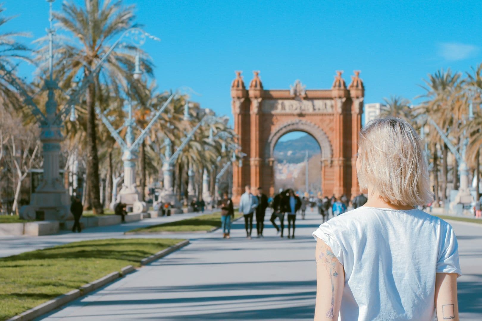 Explora la transformación de Barcelona: Audioguía en la aplicación por el distrito 22@