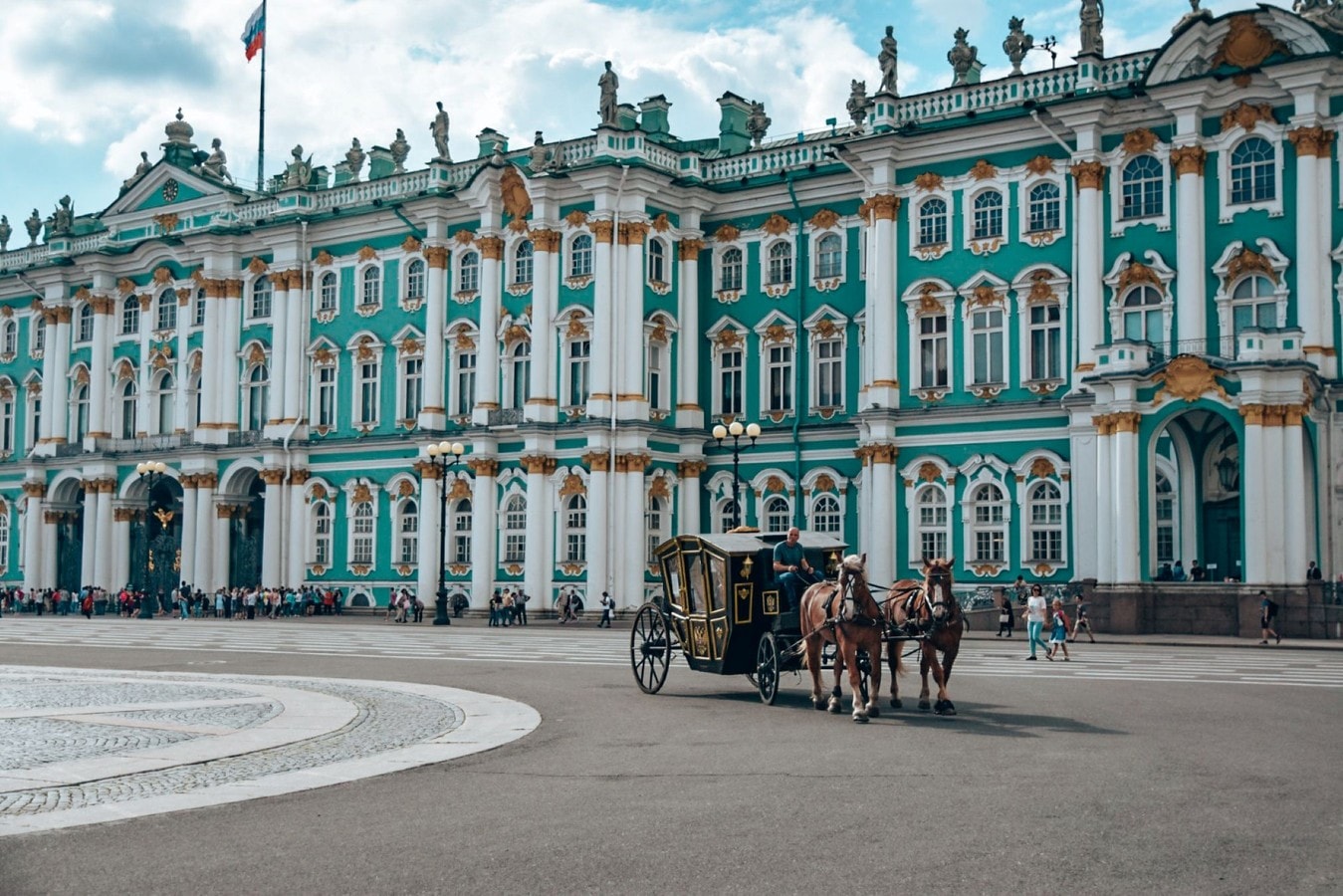 Петербург парадный и неприметный