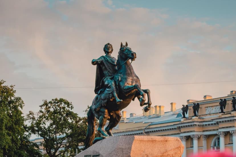 Автобусная обзорная экскурсия по Санкт-Петербургу. Экскурсия в Музей Фаберже
