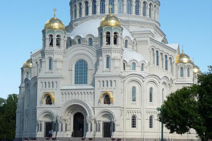 Вторник. Автобусная экскурсия в Кронштадт «Морской щит на Балтике»