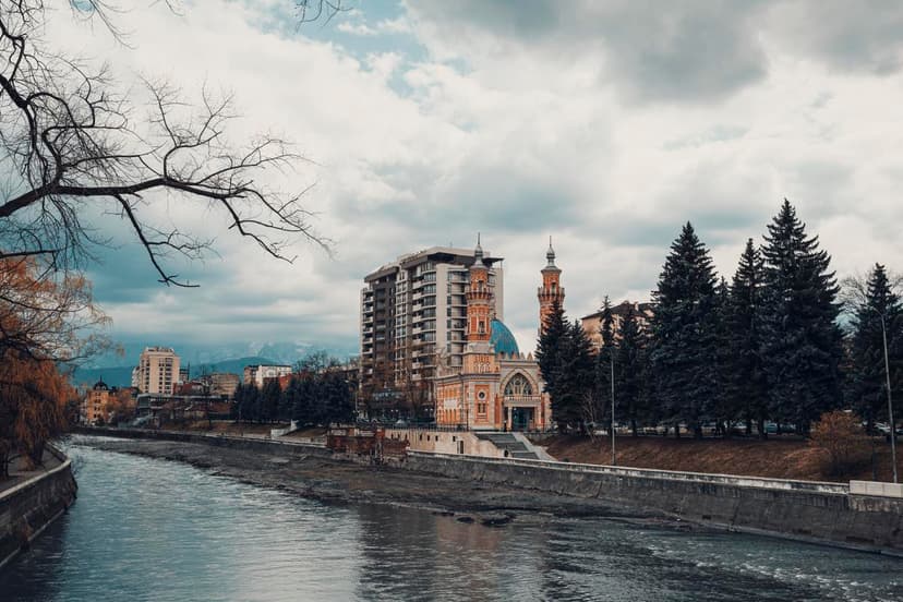 Прибытие. Знакомство с Владикавказом